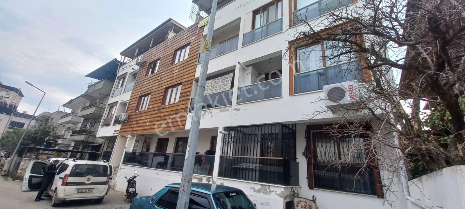 Kurtuluş Mahallesinde Sıfır Ayarında Ve Doğalgazlı 2+1 Kiralık Daire