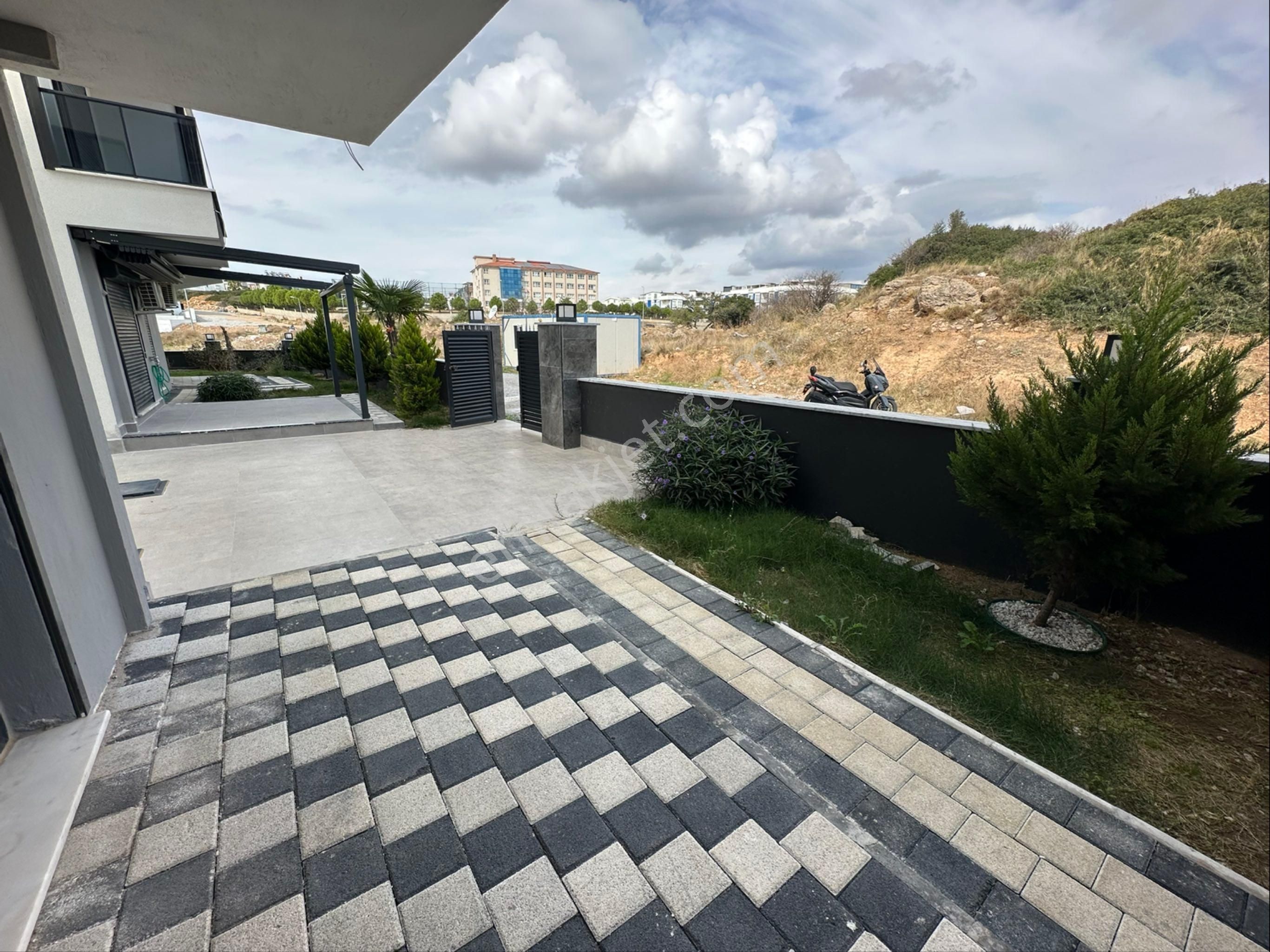 Didim Efelerde Satılık Havuzlu-otoparklı Sitede 2+1 Daire - Görsel 20