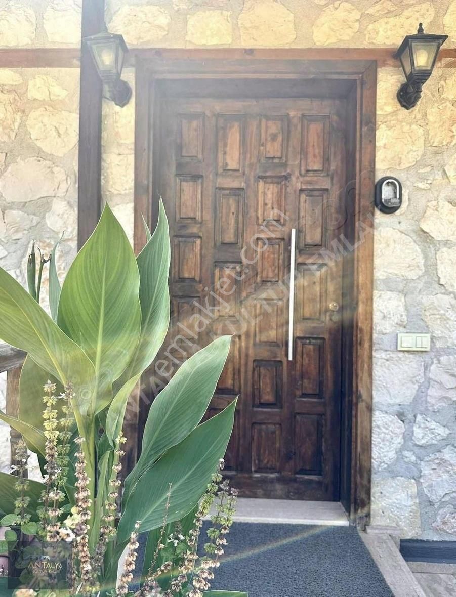 Kaş Aşağı Bezirgan Mah. 2 Adet Ayrı Bağımsız Havuzlu Villamız. - Görsel 6