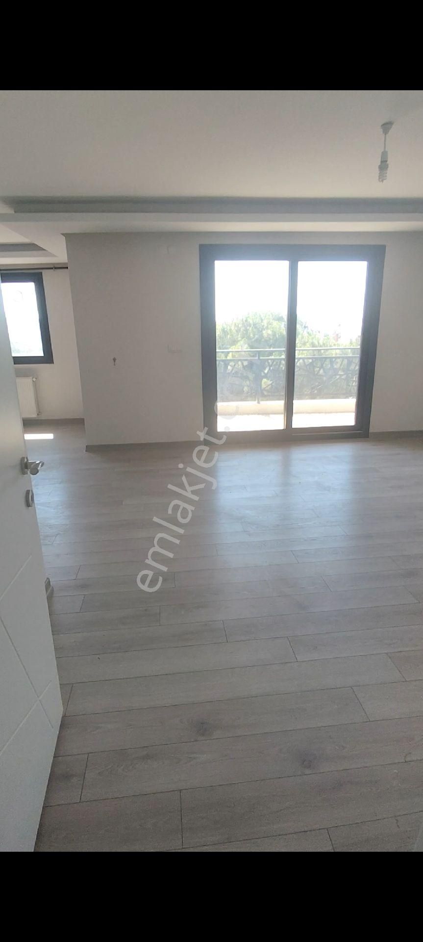 Kınık Merkezde Satılık 3+1 Dublex Daire