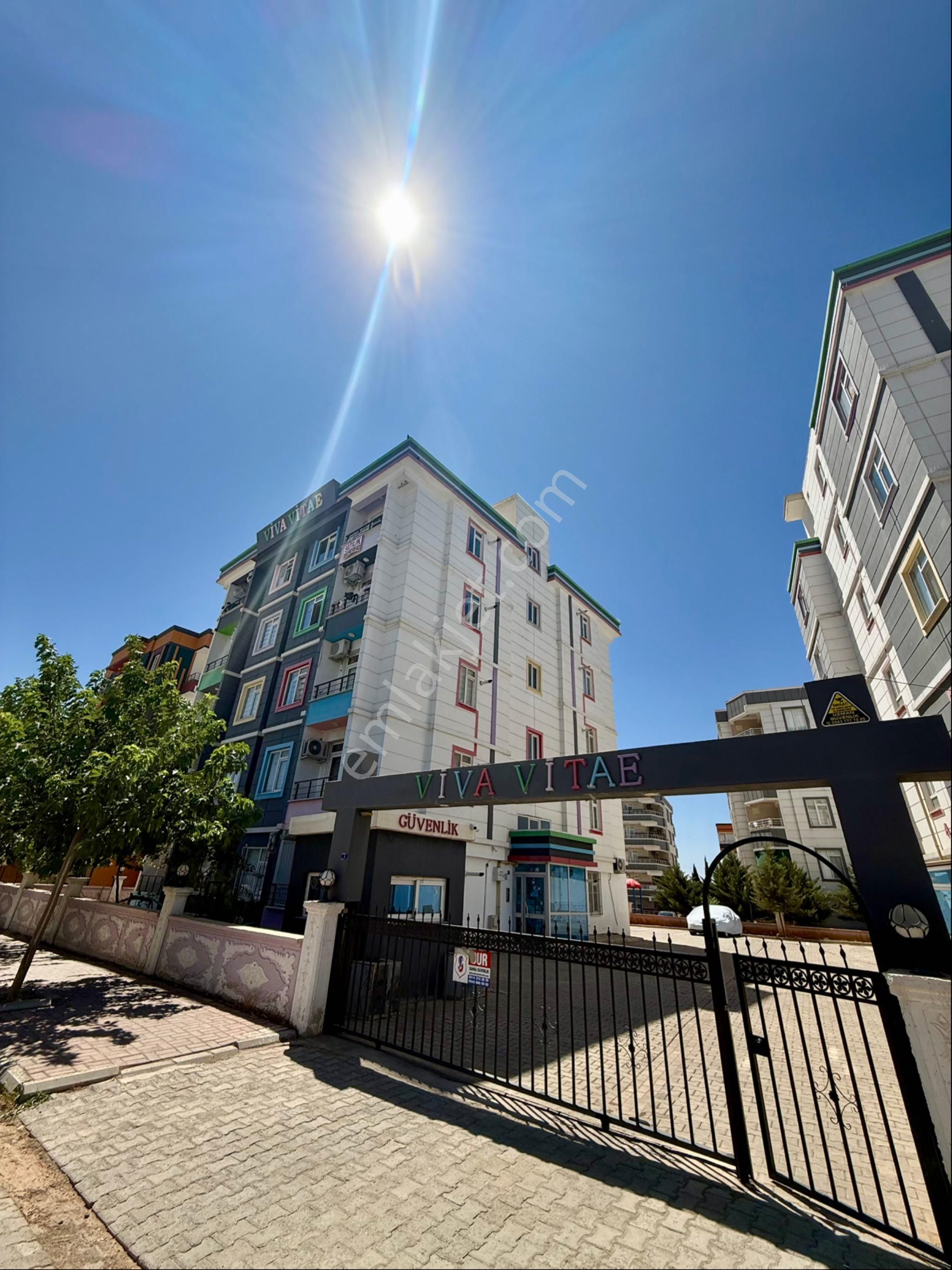 Acil Satılık 1+1 Lüx Daire