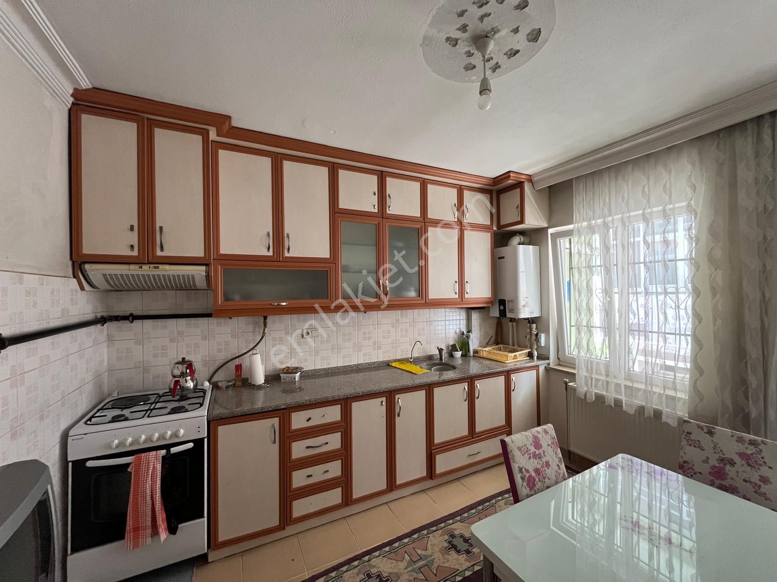 Yavruturna Mahallesi Bahabey Cad Fenomen Akasında Satılık 3+1 1. Katta Satılık Daire