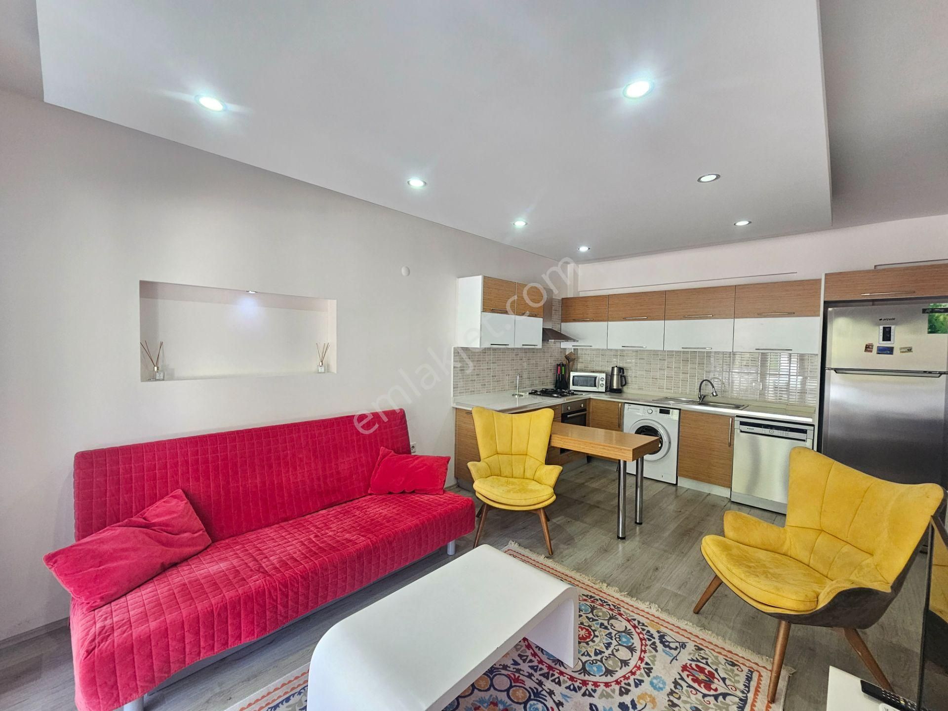 Goldhouse Dan Satılık Daire Havuzlu Sitede 1+1 Bahçe Katı Eşyalı - Görsel 6