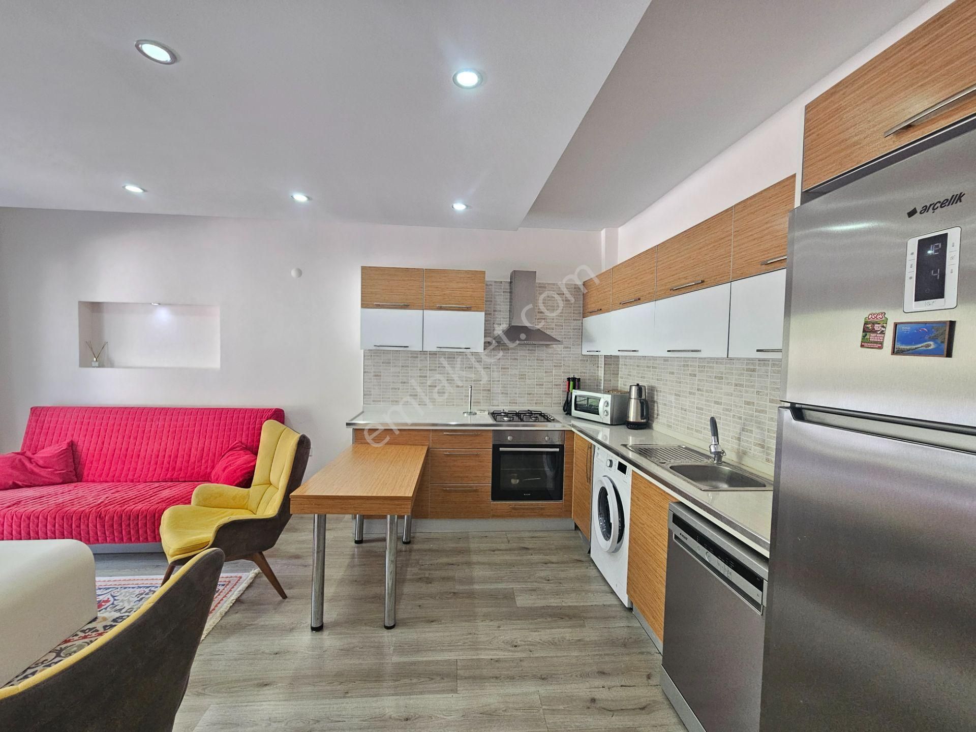 Goldhouse Dan Satılık Daire Havuzlu Sitede 1+1 Bahçe Katı Eşyalı - Görsel 9