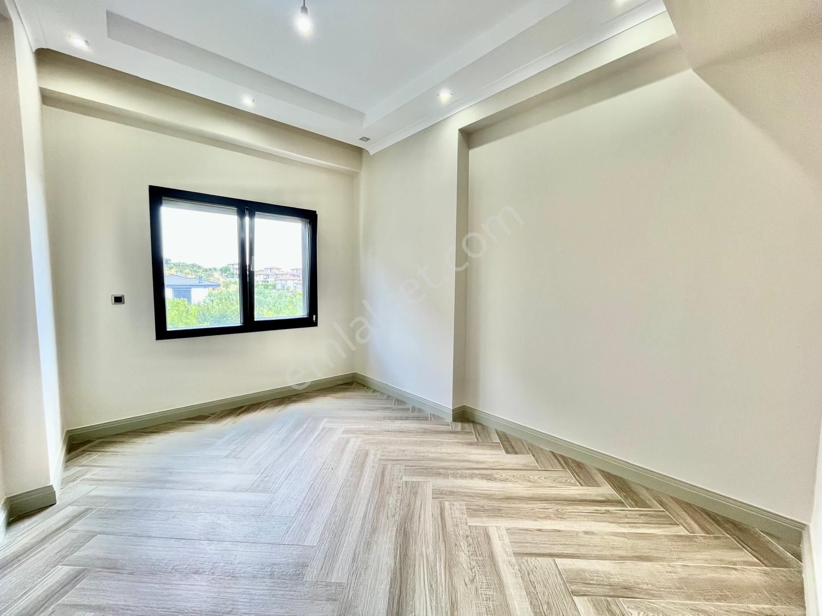 Gümüşden Tasarımıyla Nefes Kesen Bahçeli Havuzlu 4+1 Müstakil Ev - Görsel 17