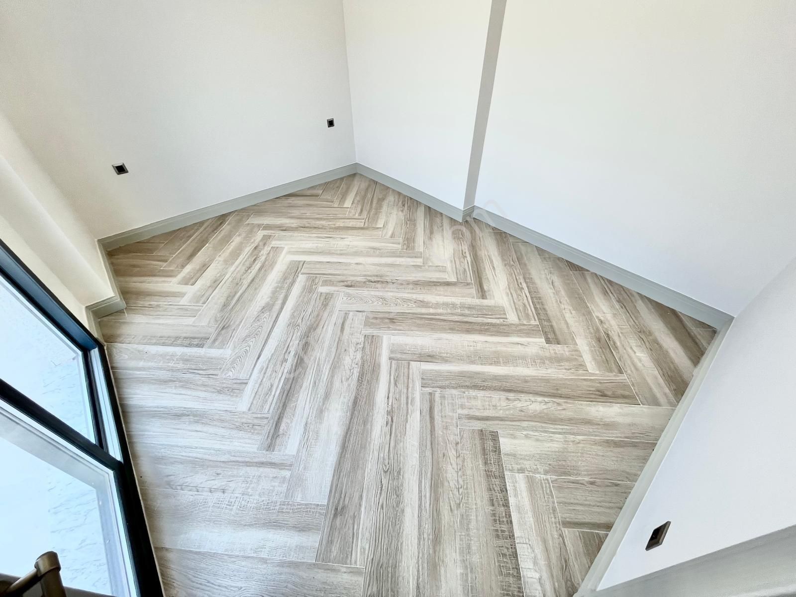 Gümüşden Tasarımıyla Nefes Kesen Bahçeli Havuzlu 4+1 Müstakil Ev - Görsel 34