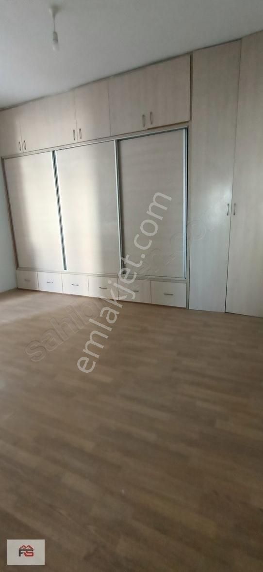 Akhisar Kethüda Fahri Sertel Emlaktan Kiralık 3+1 Daire