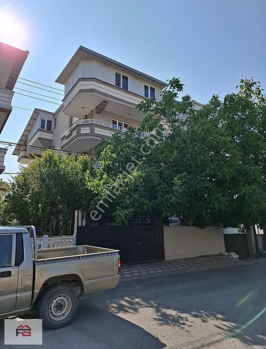 Akhisar Hürriyet Fahri Sertel Emlaktan Kiralık 3+1 Daire
