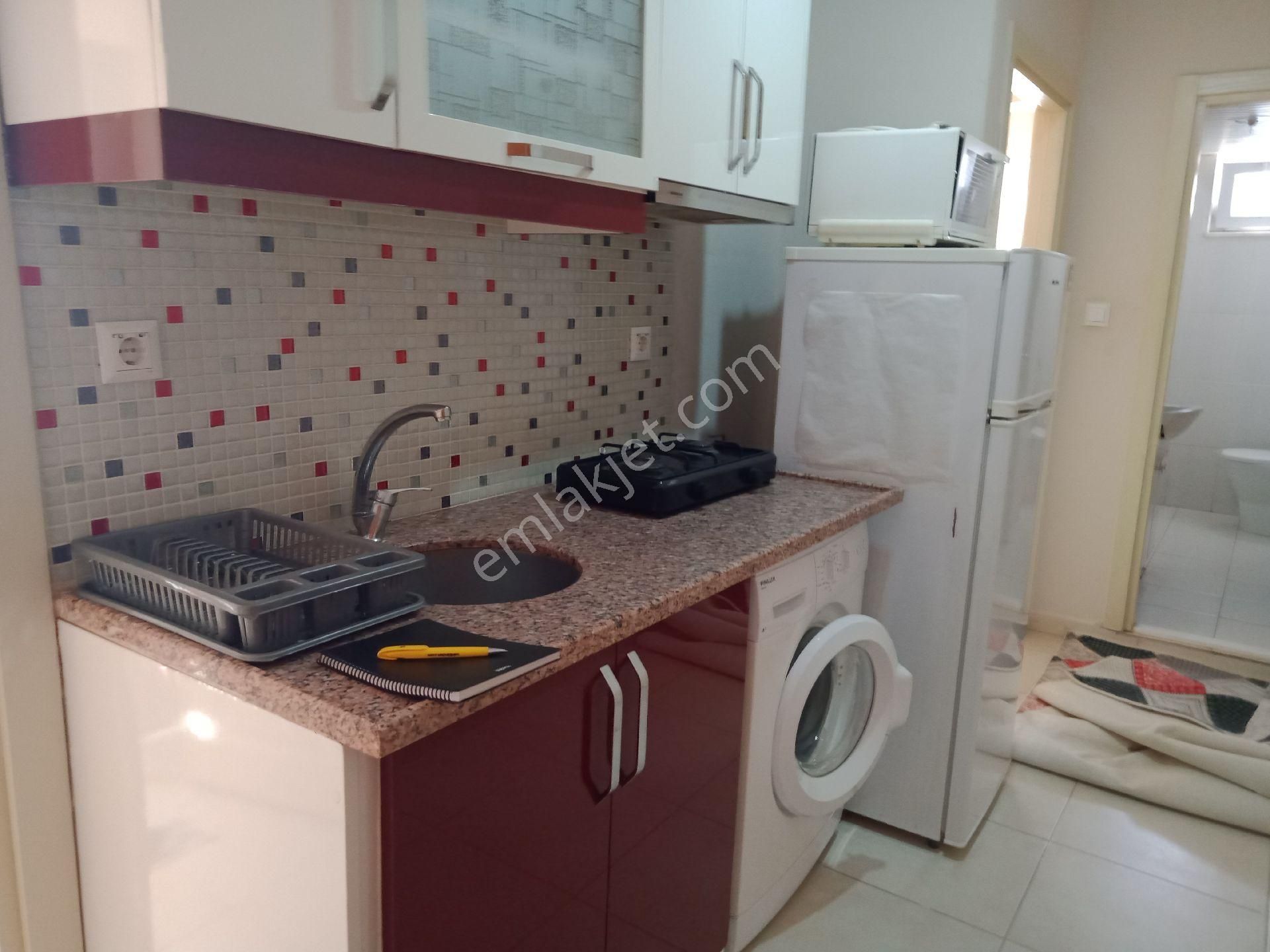Isparta Merkez Fatih Mah. 1+1 Ara Kat Apart