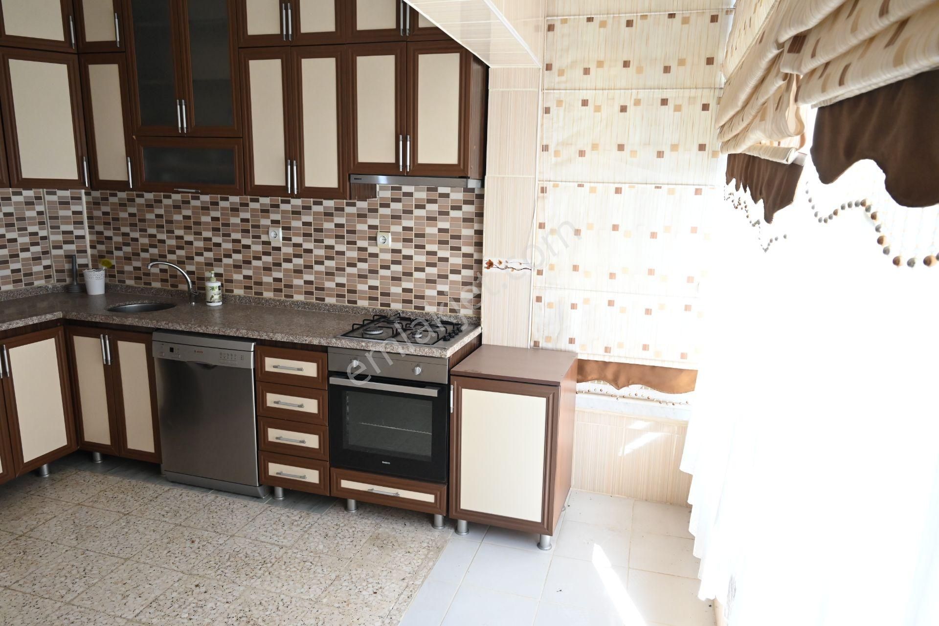 Mersin Yenişehir Çiftlikköy Mah 3+1 Eşyalı Kiralık Daire - Görsel 2