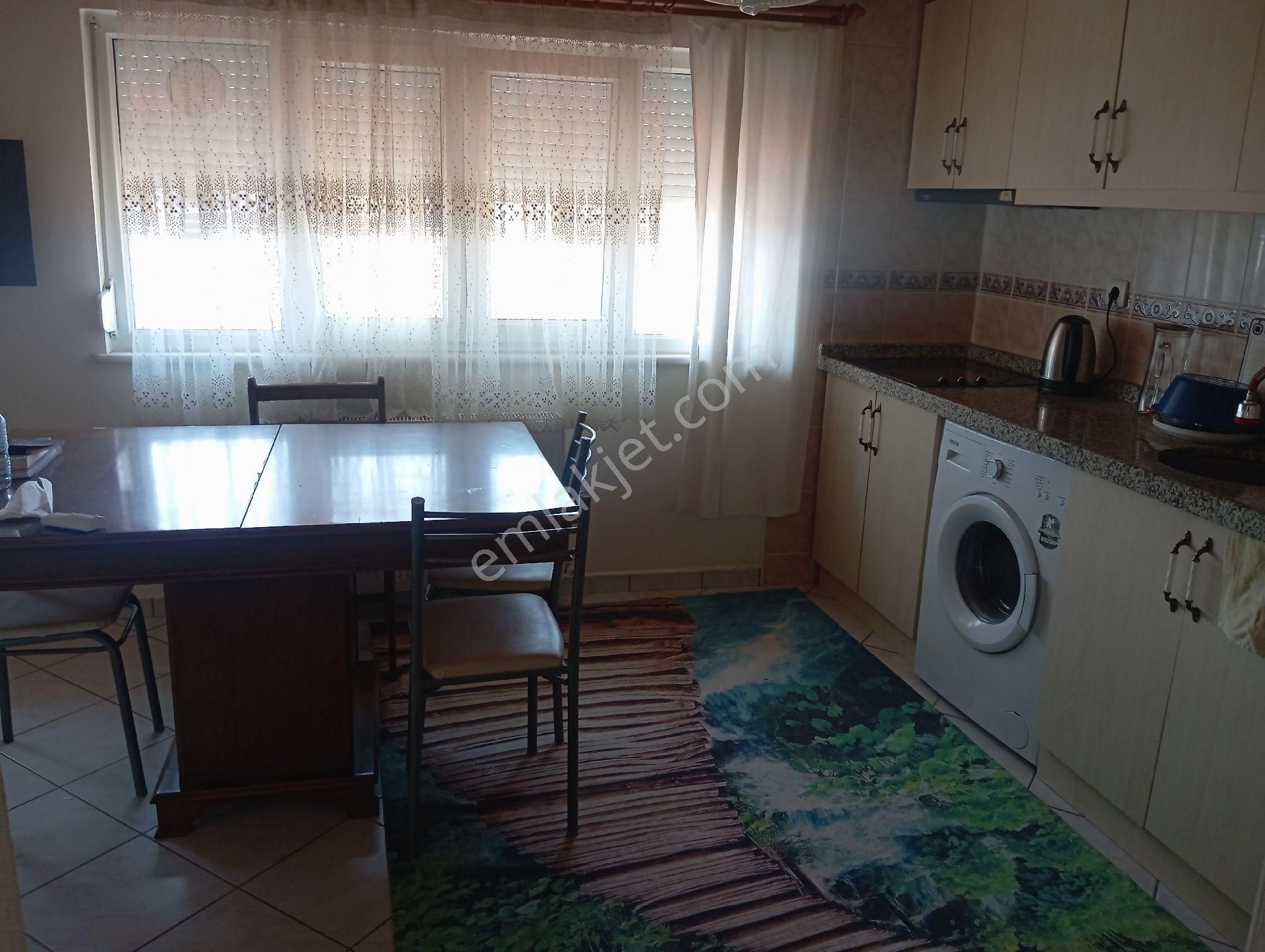 Vila'da 1+1 Eşyalı Daire Oğrenci Uygu