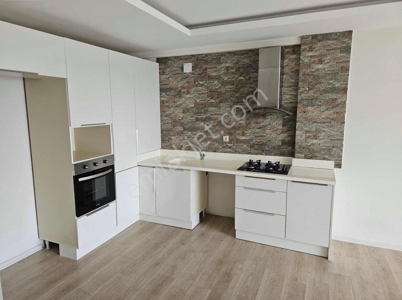 🔶 Tellidere’de Göz Alıcı 2+1 – Bulvar Üzerinde Lüks Ve Huzurlu Yaşam!