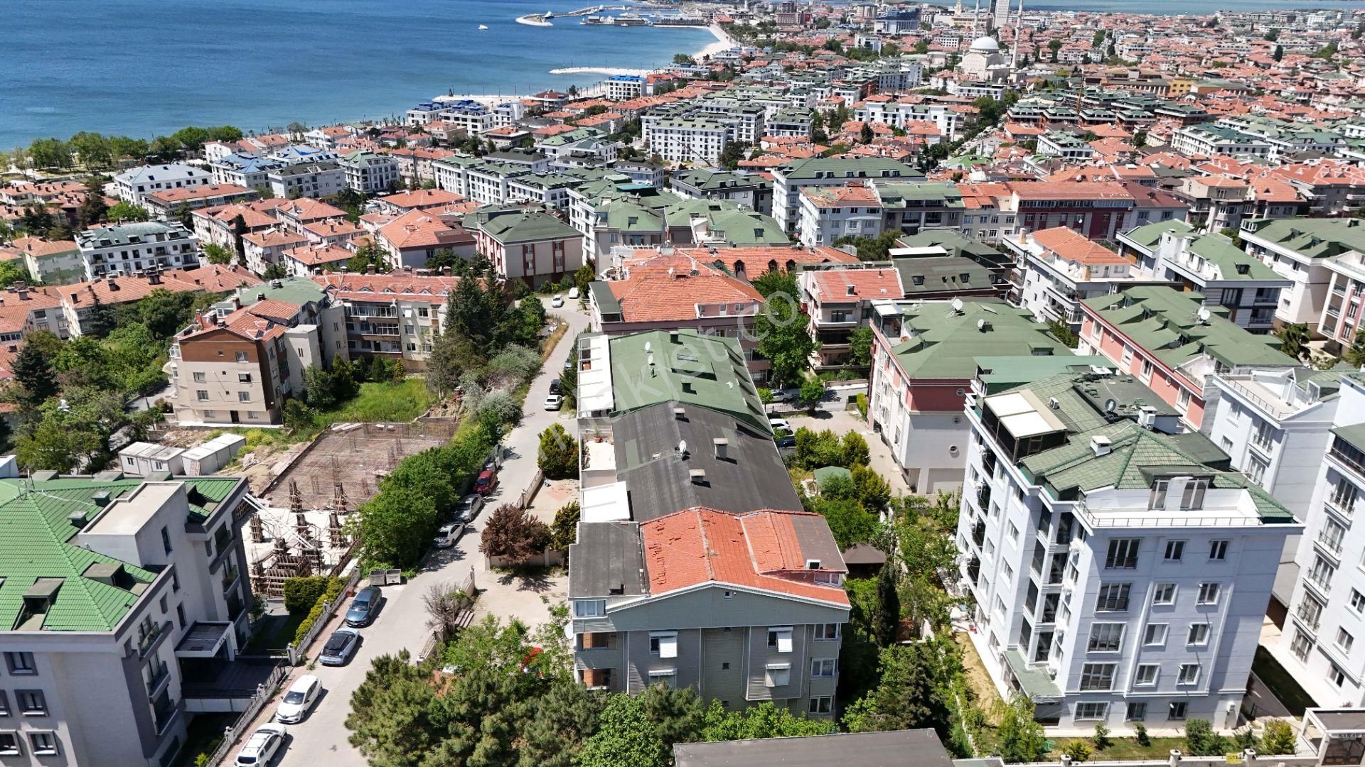 Komple Satılık Deniz Manzaralı Bina Büyükçekmece Albatros