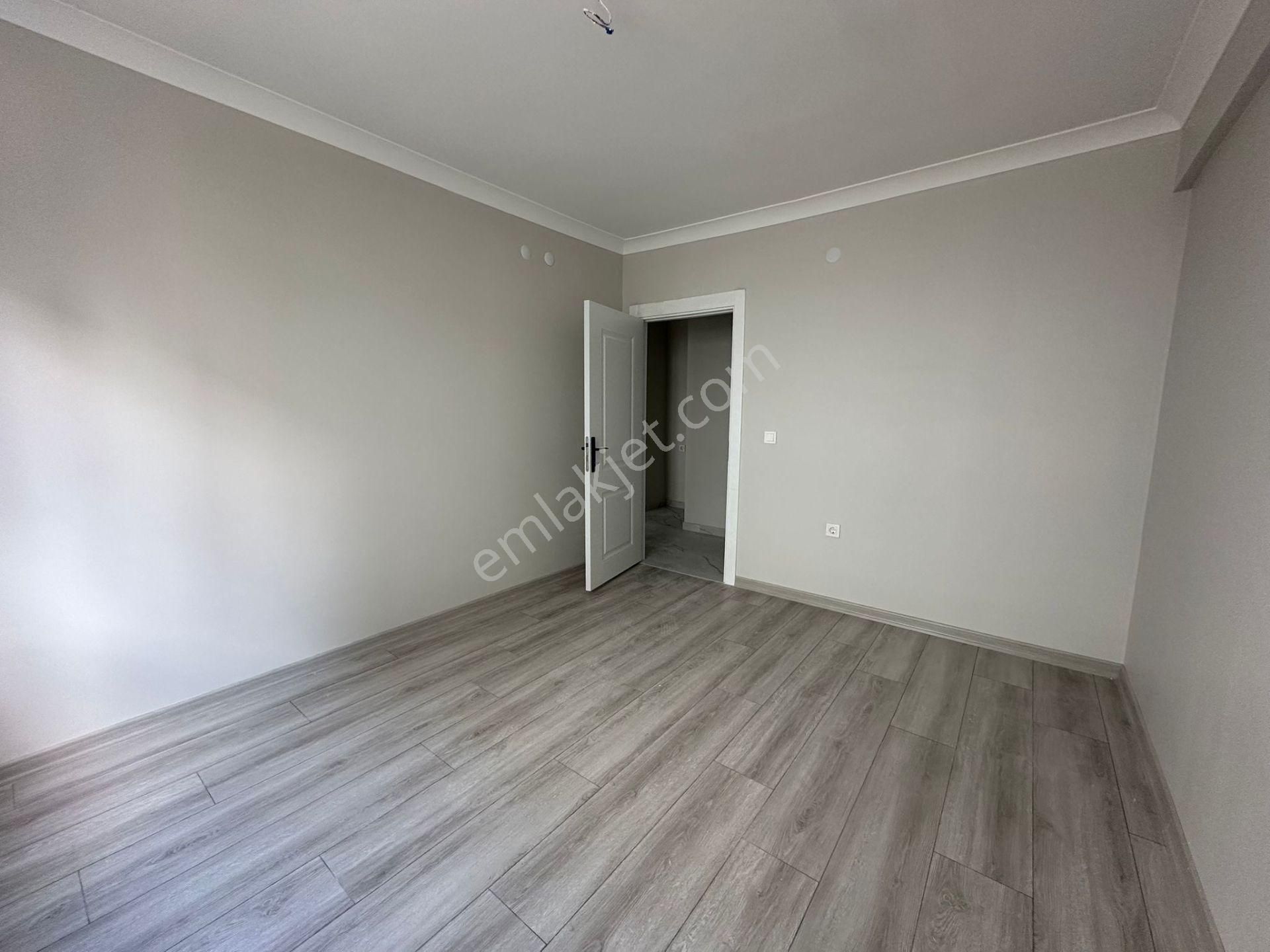 Beşikkaya'da Cadde Üzerinde Yapılı 3+1 Sıfır Satılık Daire !! - Görsel 11