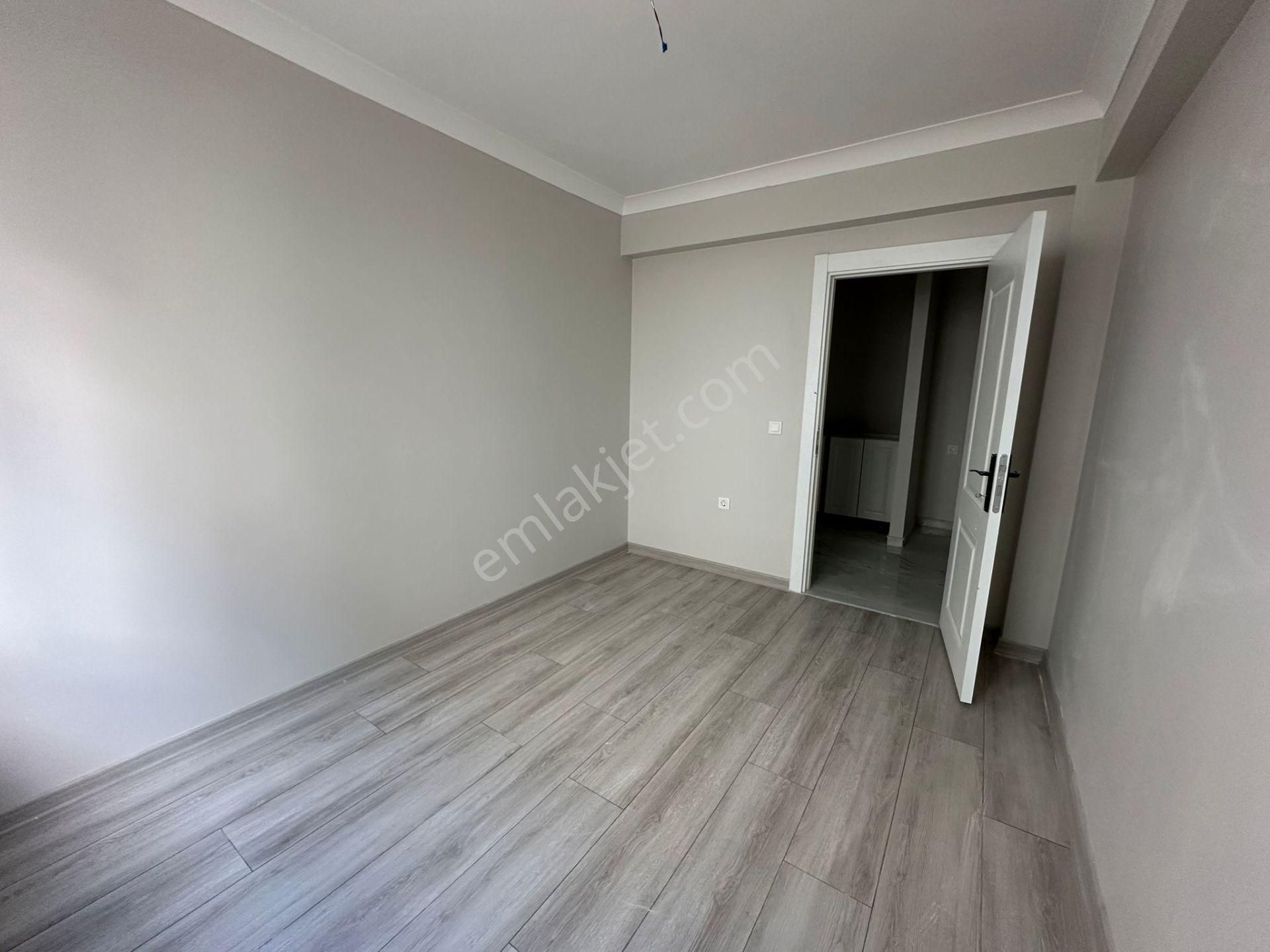 Beşikkaya'da Cadde Üzerinde Yapılı 3+1 Sıfır Satılık Daire !! - Görsel 14