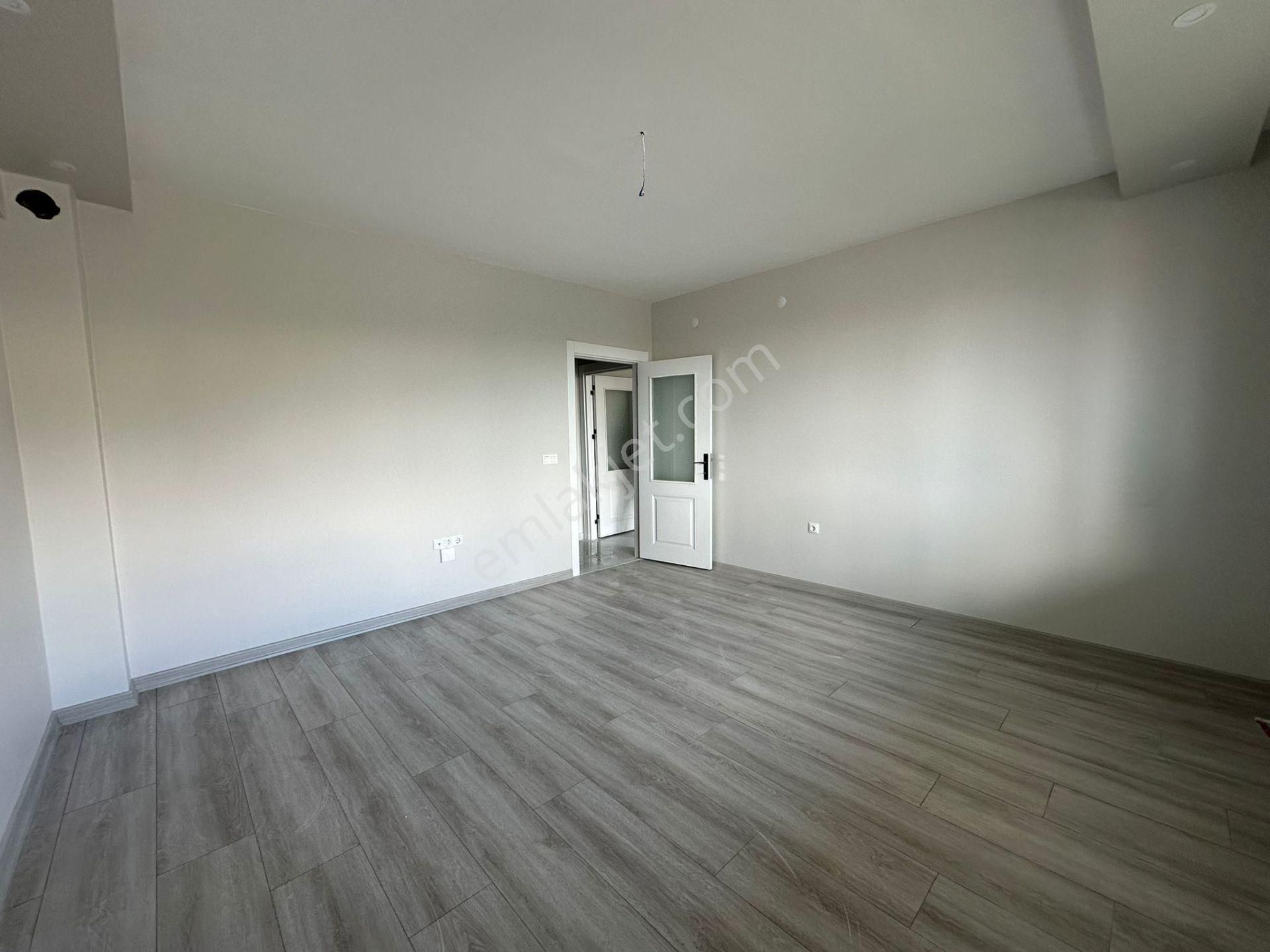 Beşikkaya'da Cadde Üzerinde Yapılı 3+1 Sıfır Satılık Daire !! - Görsel 7