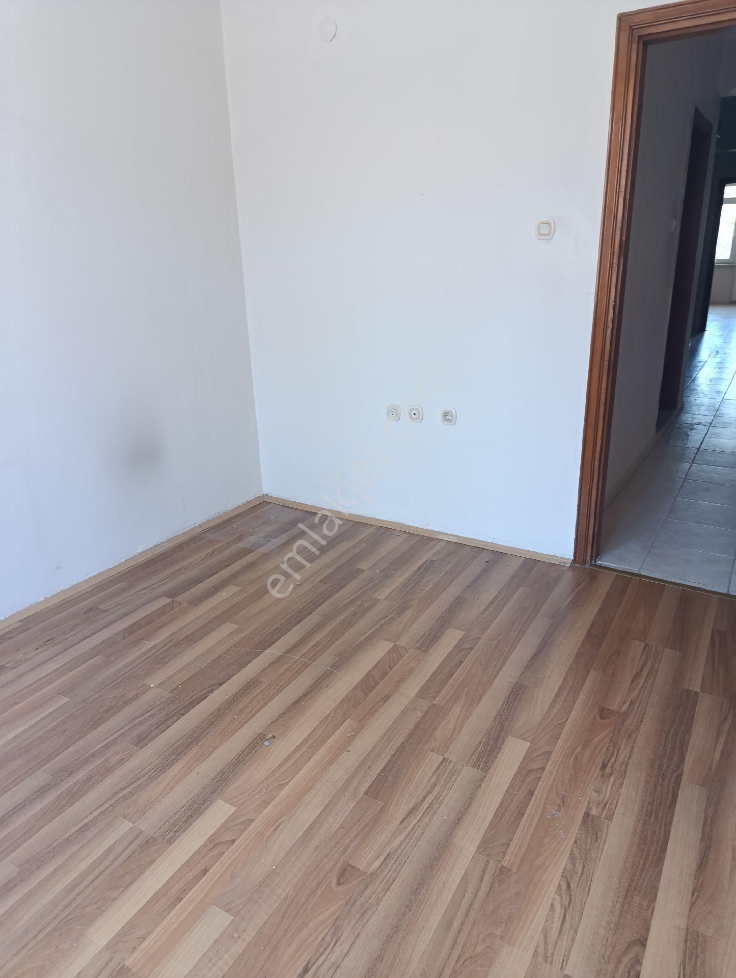 Kurtuluş Mahallesi Vatan Caddesi Üzeri 1 Kat 3+1 Kiralık Daire - Görsel 5