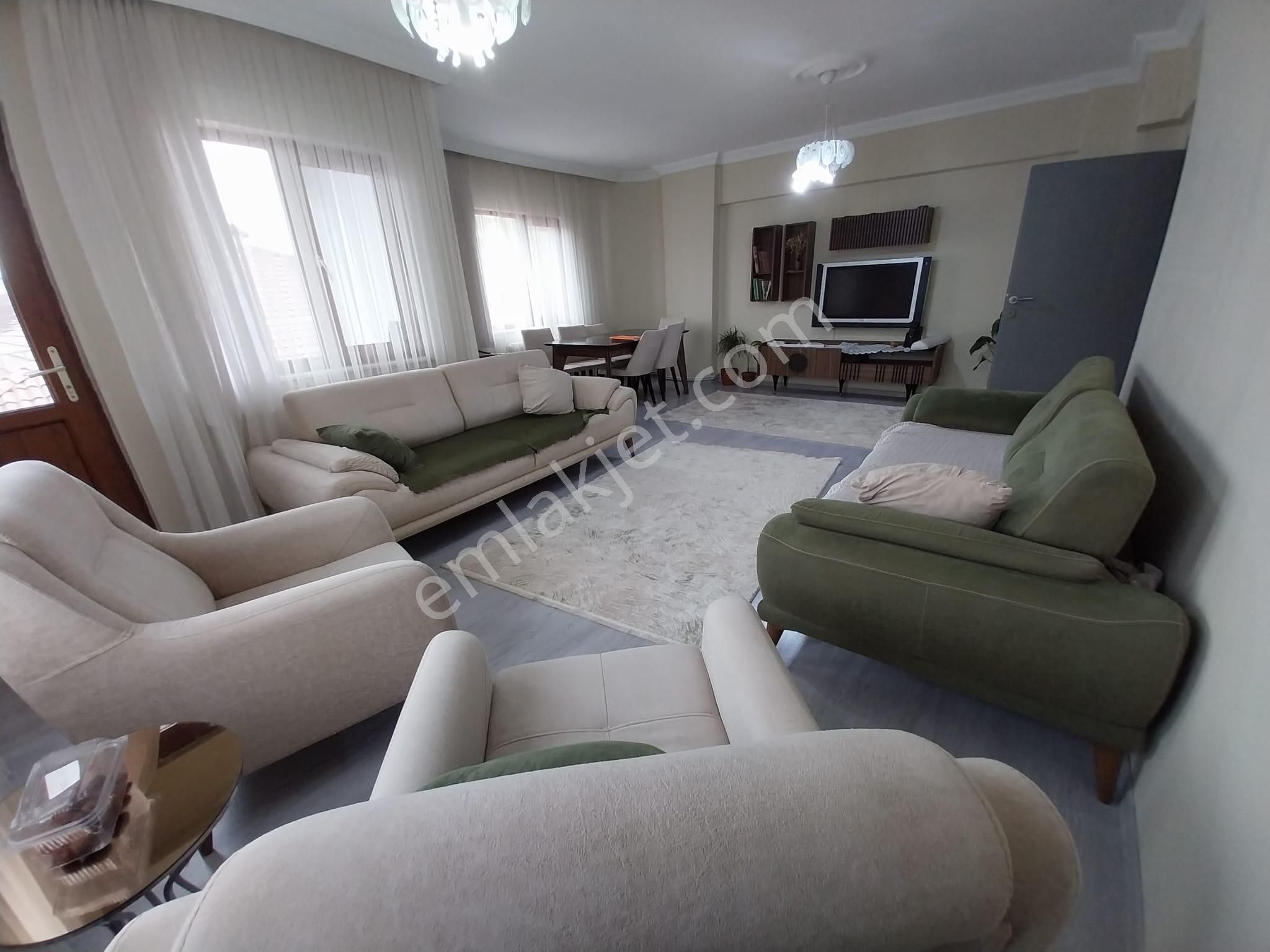 Düzce Merkez Şerefiye'de Satılık 3+1 Daire