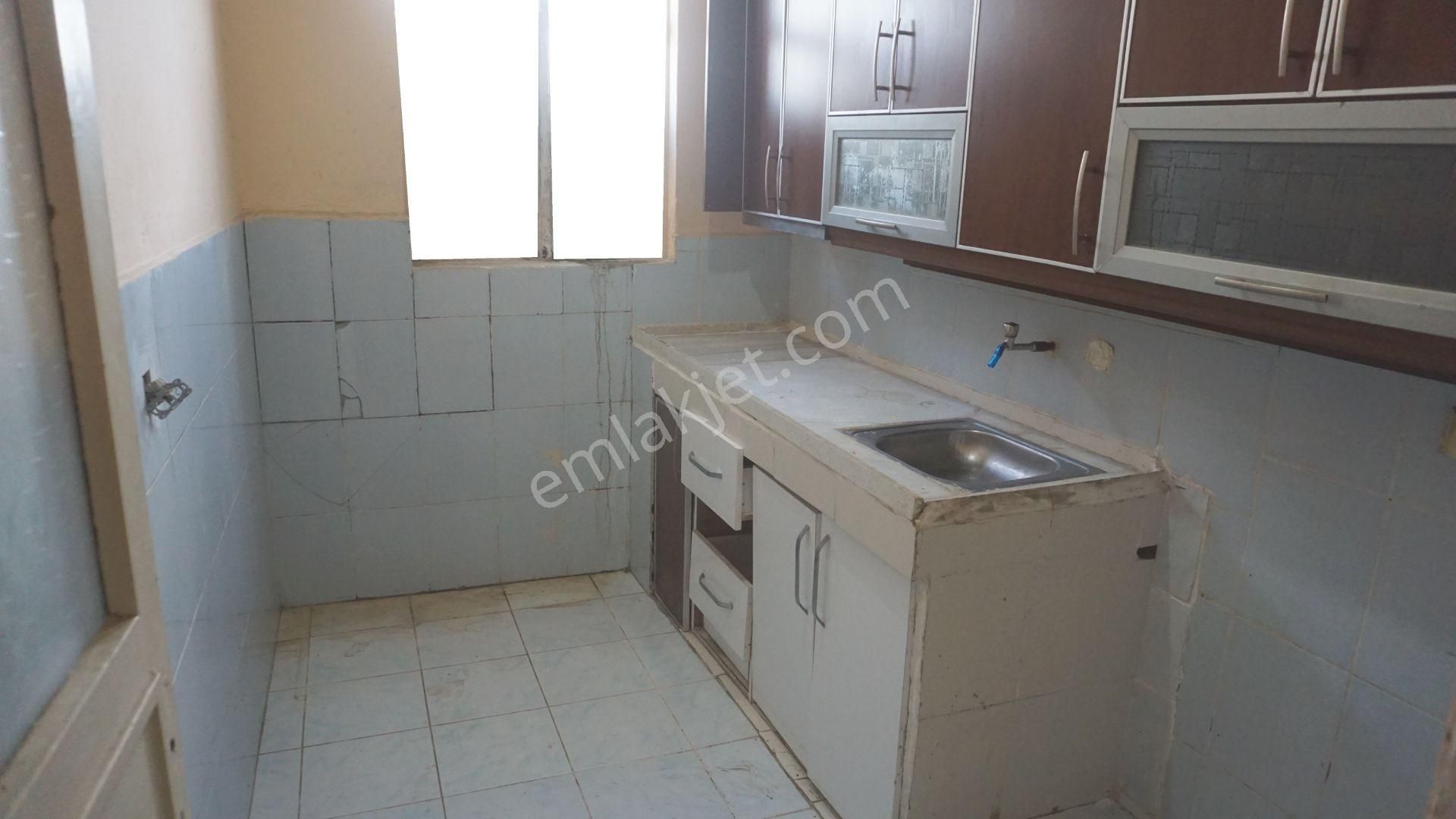 Bayraklı Nafızgürmanda Kiralık Daire 2+1 Çiğli Serkan Dan