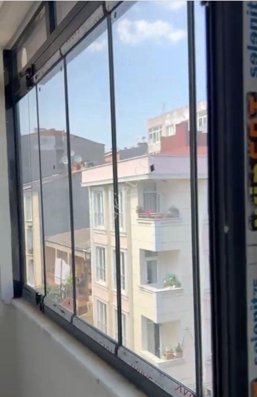 2+1 70 Metre Kare Kiralık Metroya Yakın Daire