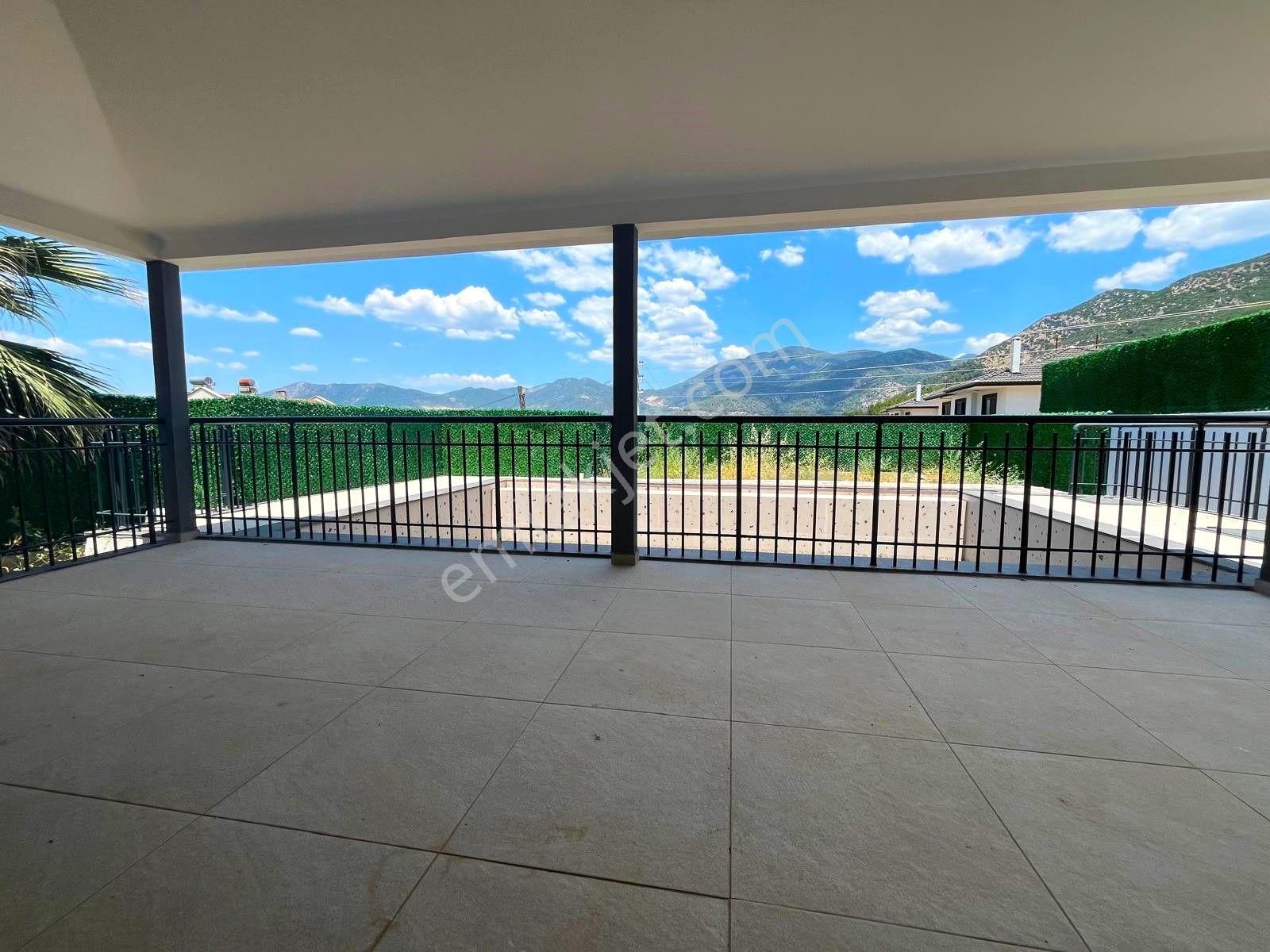 Goldhouse Dan Satılık Müstakil Villa Doğa Manzaralı 4+1 Sıfır