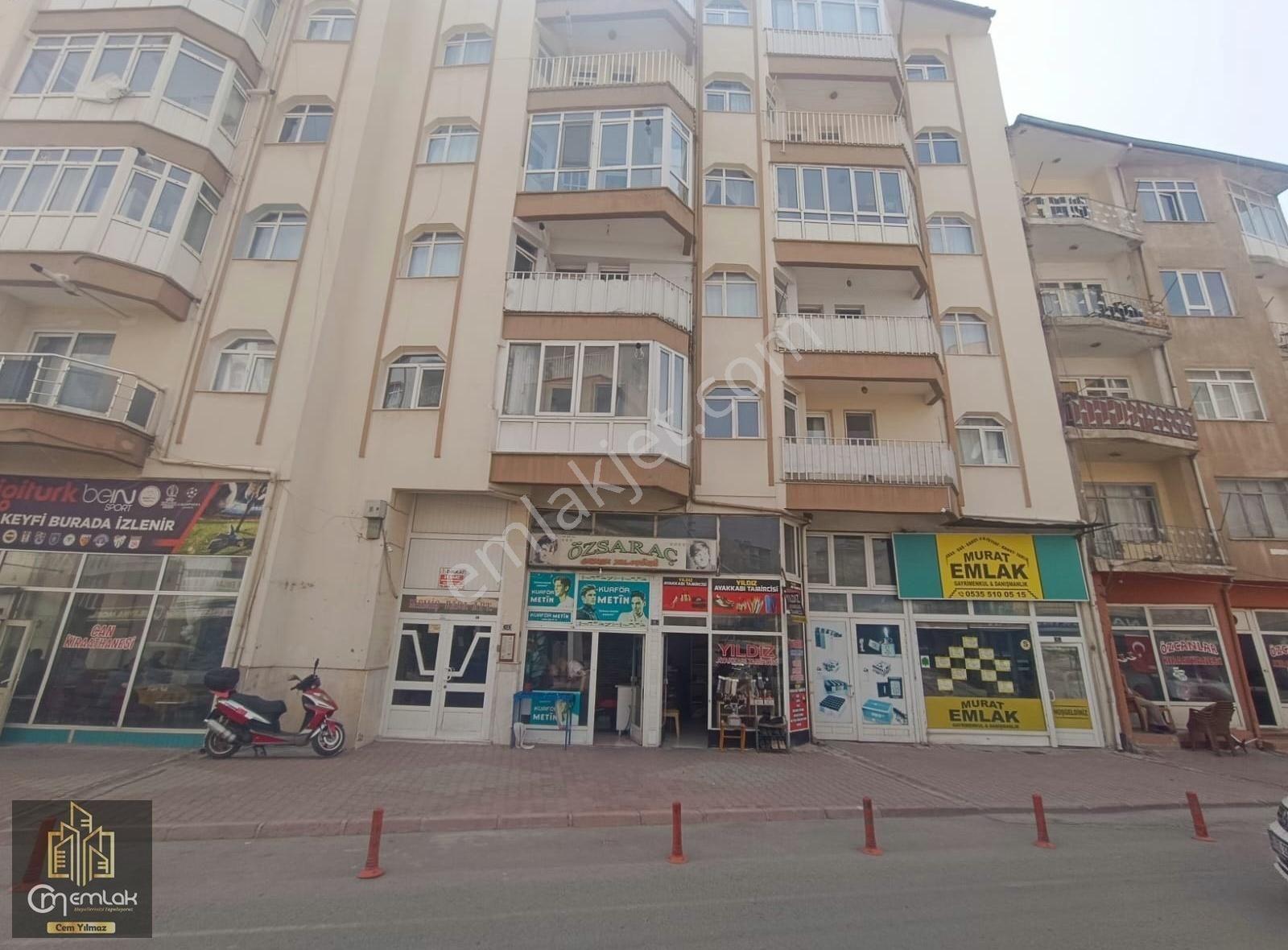 Cm Emlak Çarşı Merkez Müze Cad.cepheli 3+1 Daire Asansörlü