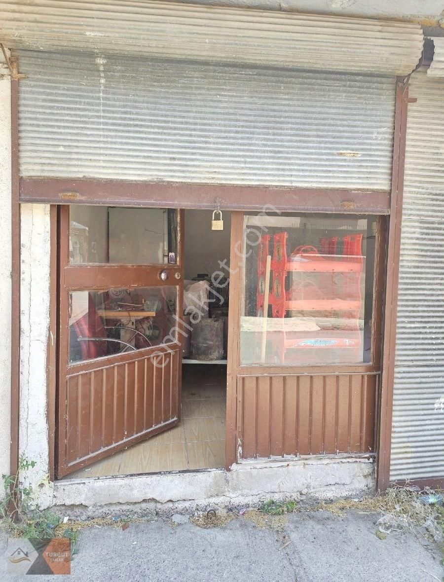 Gündoğduda Satılık Mustakil Ev 213 M2