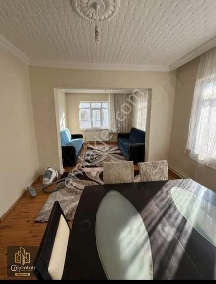 Selçuk Mahallesi Fertek Fırını Arkası 4. Kat 2+1 Satılık Daire