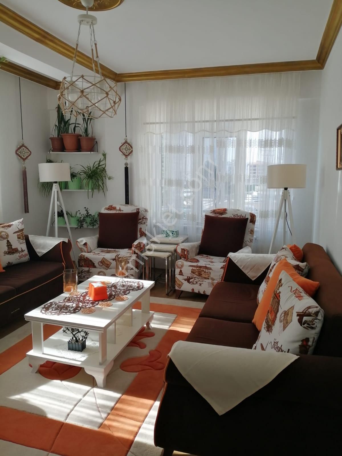Çamlıca Mahallesinde Satılık 2+1 Daire