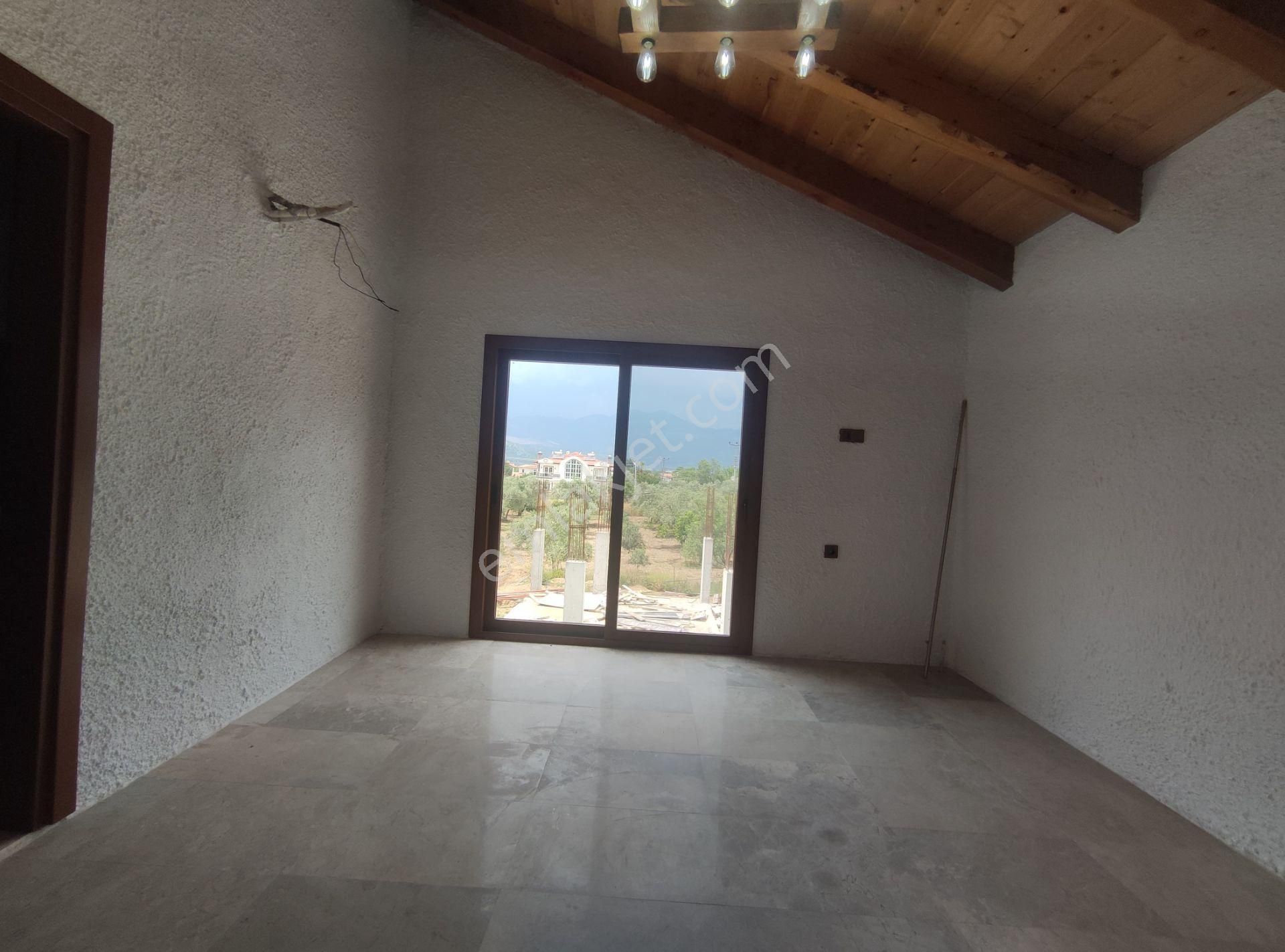 Goldhouse Dan Satılık Müstakil Villa Doğa Manzaralı Özel Tasarım 3+1 - Görsel 18