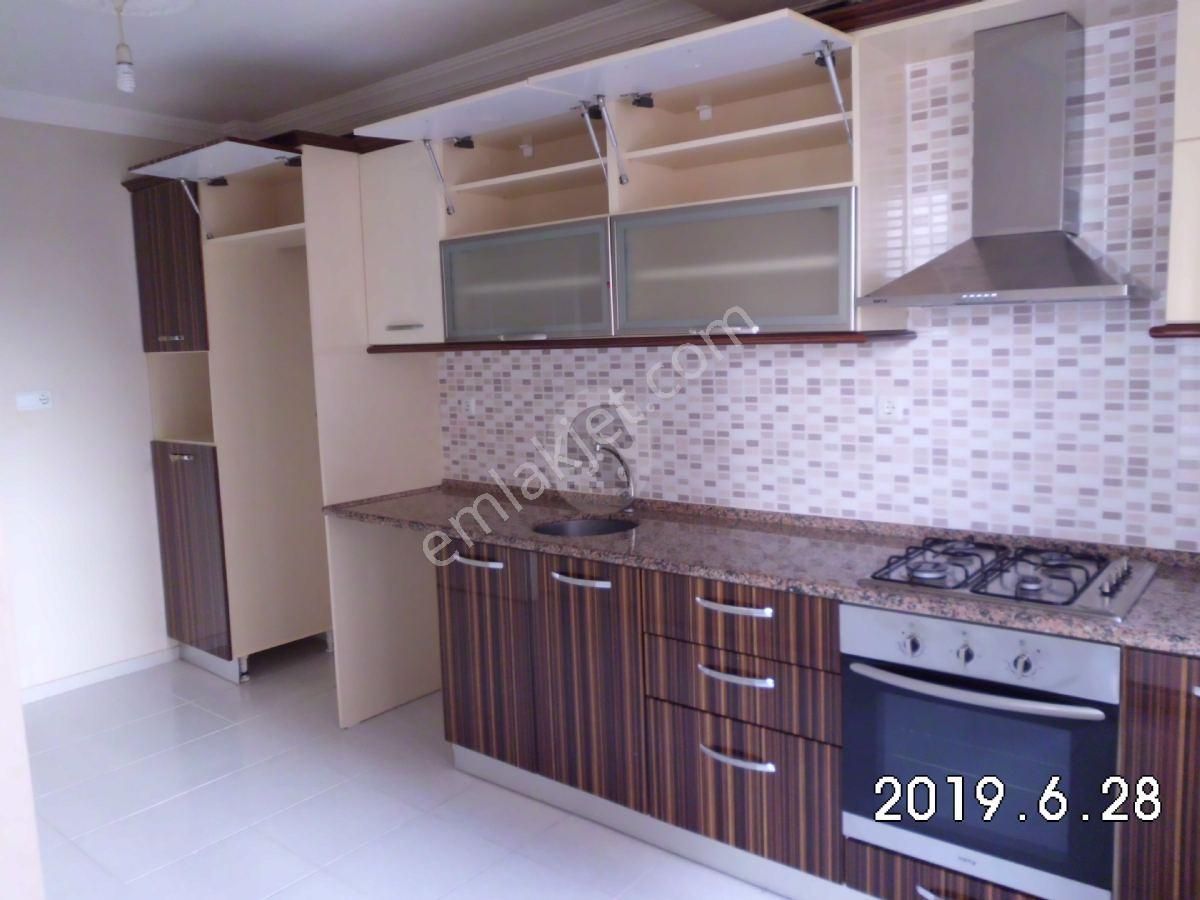 Cumhuriyet Parkı Yakını Kiralık Daire P.no:9987