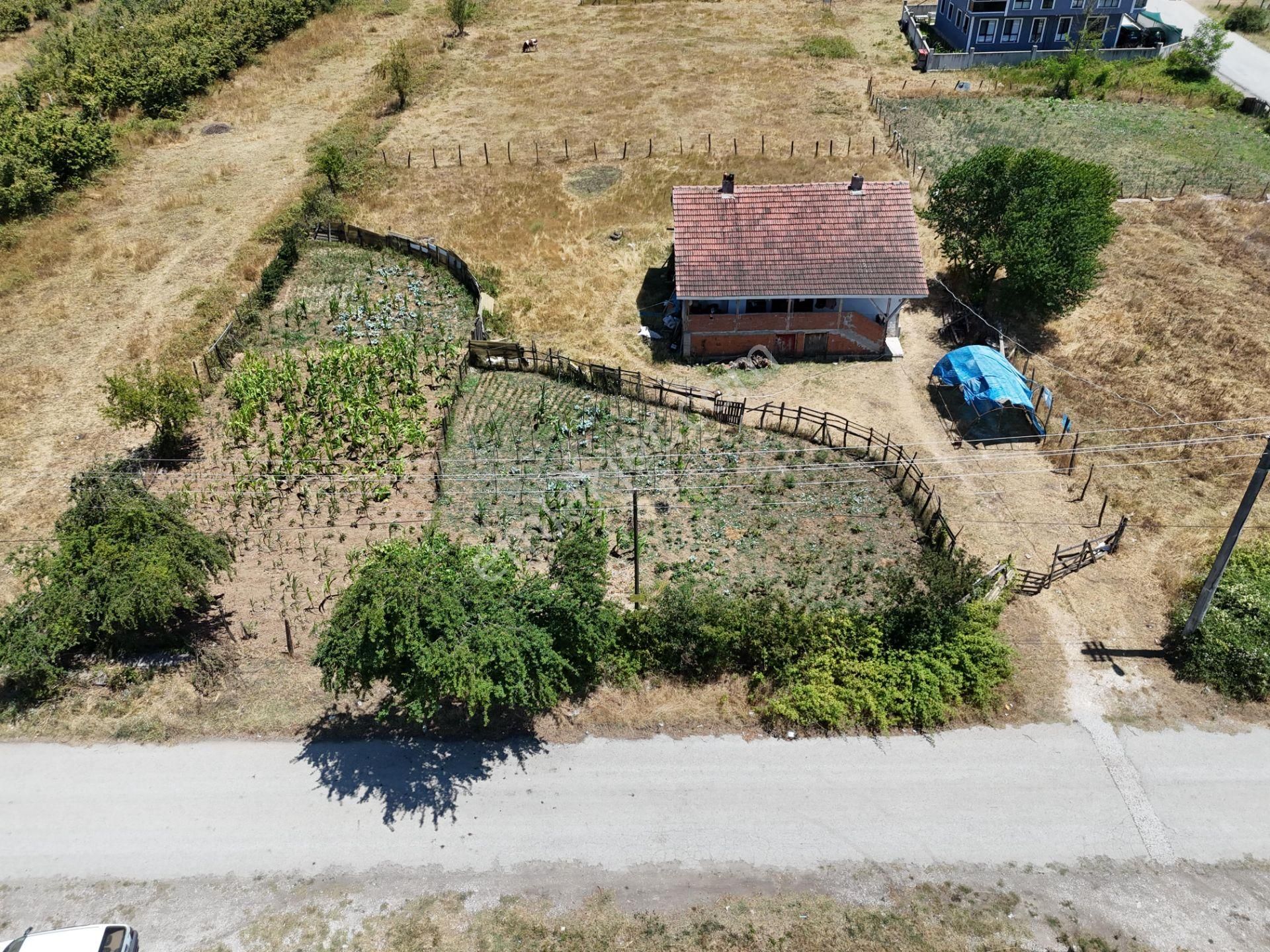 Epa Uğur'dan Merkez Arapçiftliğin'de Satılık İmarlı Parseller