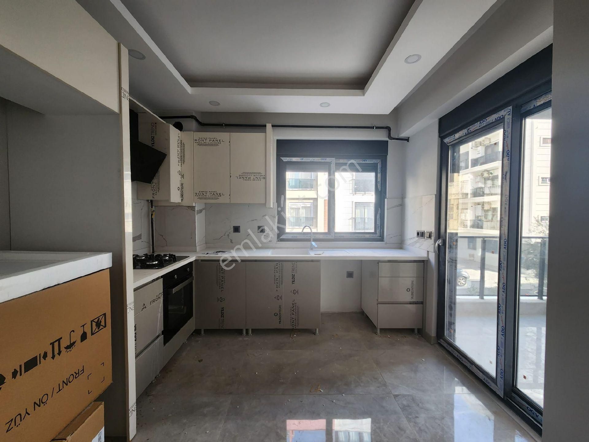 "minimun Komisyonla"muratemlak'tan Sifir Binada Arakatta 2+1 Luxdaire