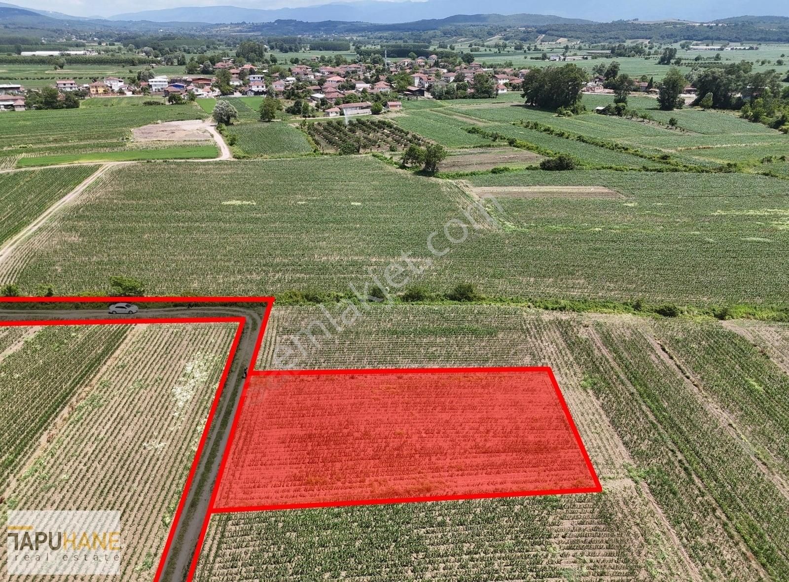 Tapuhaneden Tuzak Mah. De 1078 M2 Satılık Arsa !!