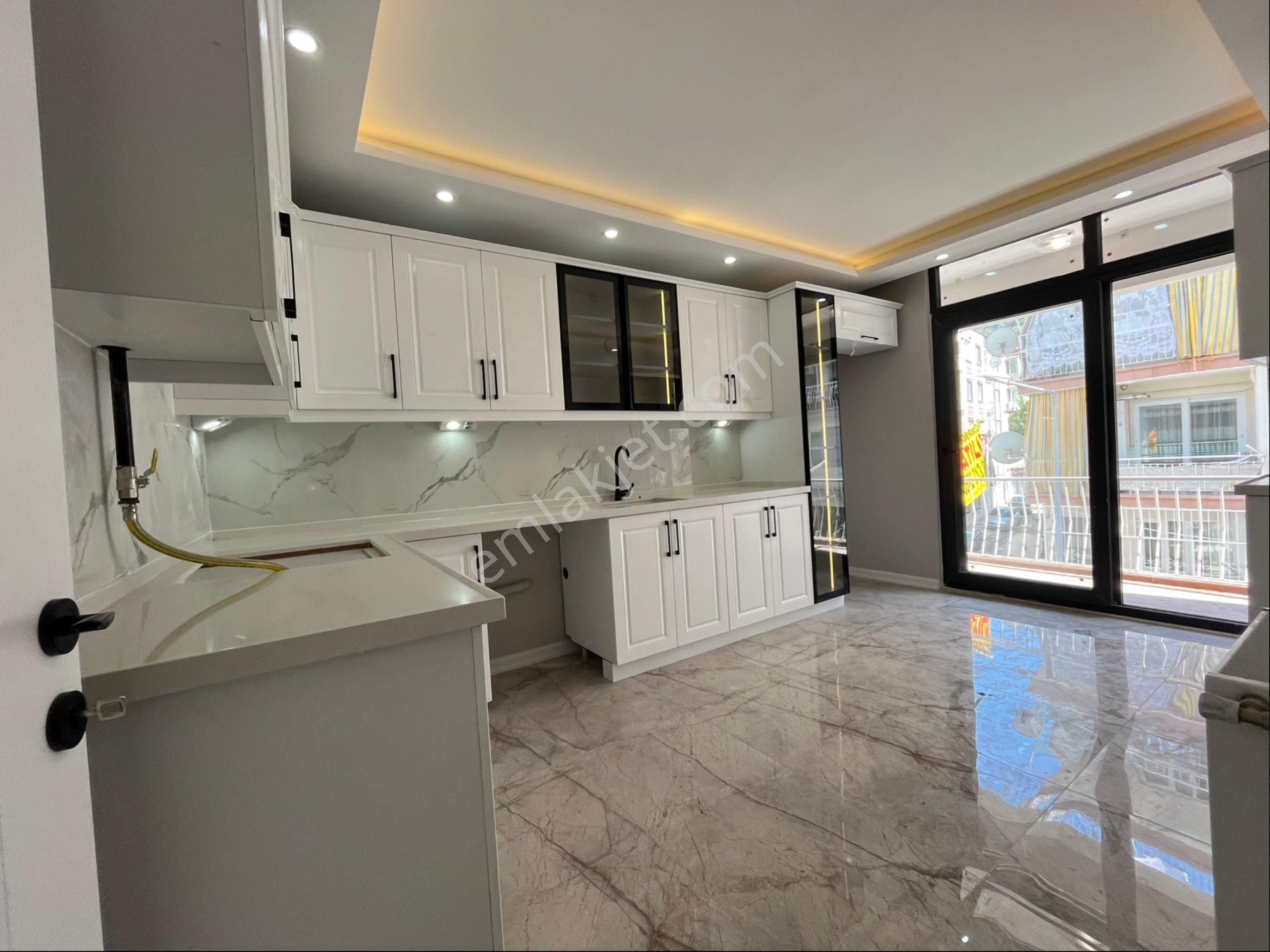 Alaybeyde Full Tadilatlı 3+1 Ara Kat