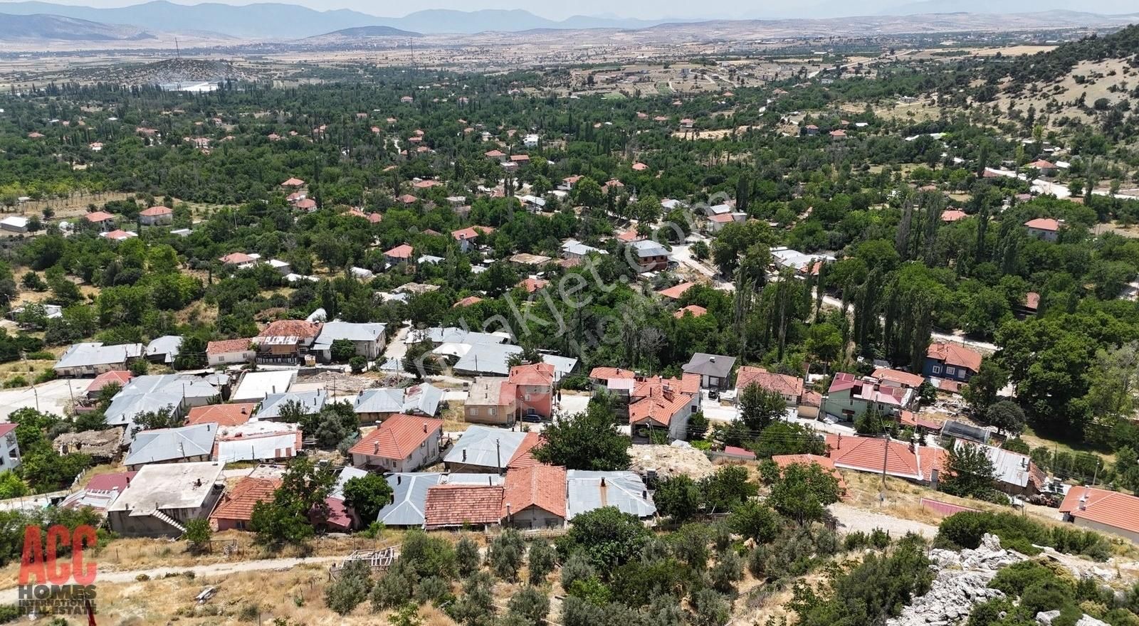Acc Homes'tan Yeşilyayla'da 175 M2 Arsa İçinde 2 Katlı Eşyalı Ev