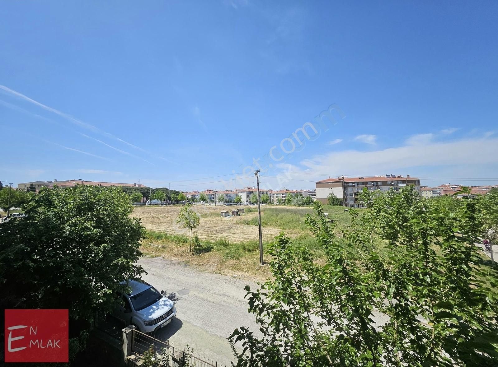 Tadilatlı, D.gazlı, Okullara, Hastaneye, Salı Pazarına Komşu 2+1