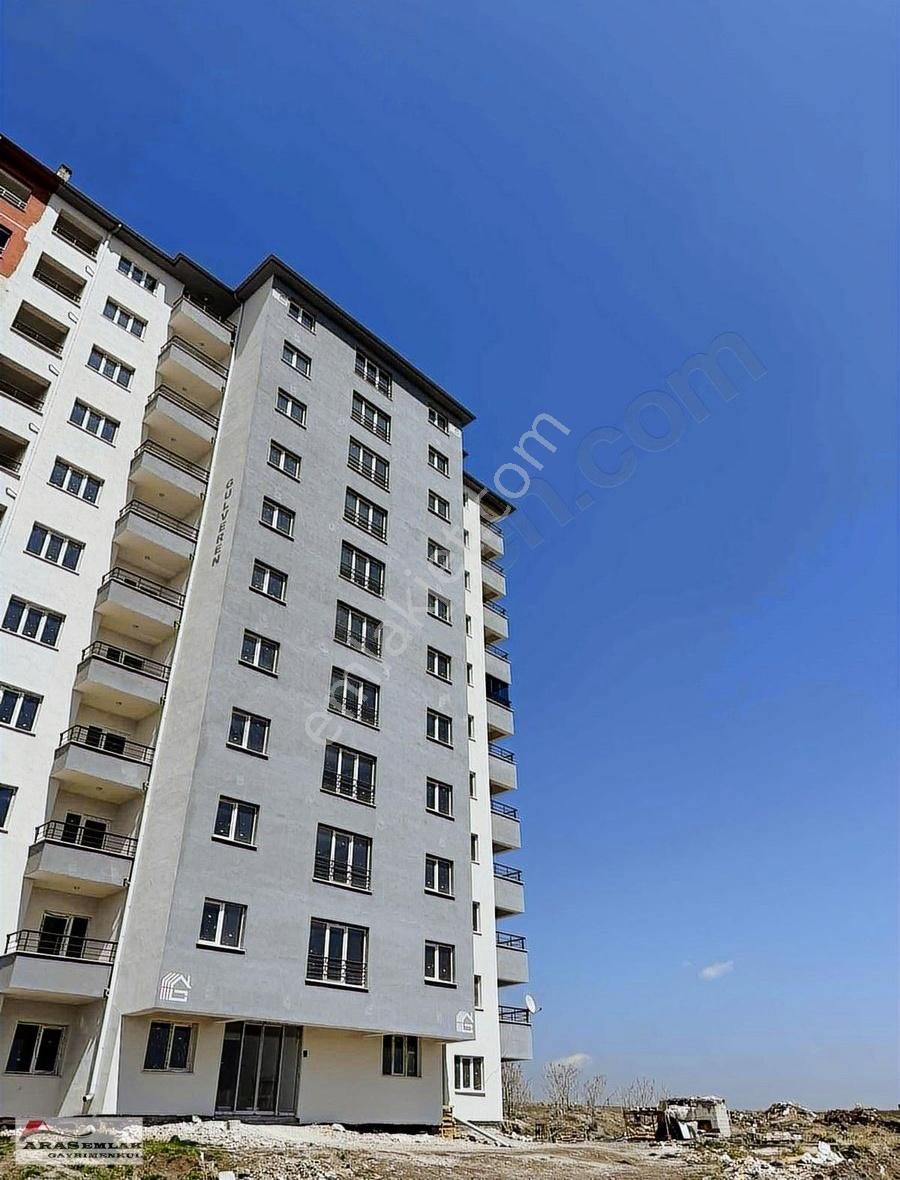 Erkilet Osmangazi Mah.satılık Sıfır Merkezi Sistemli 3.kat Daire