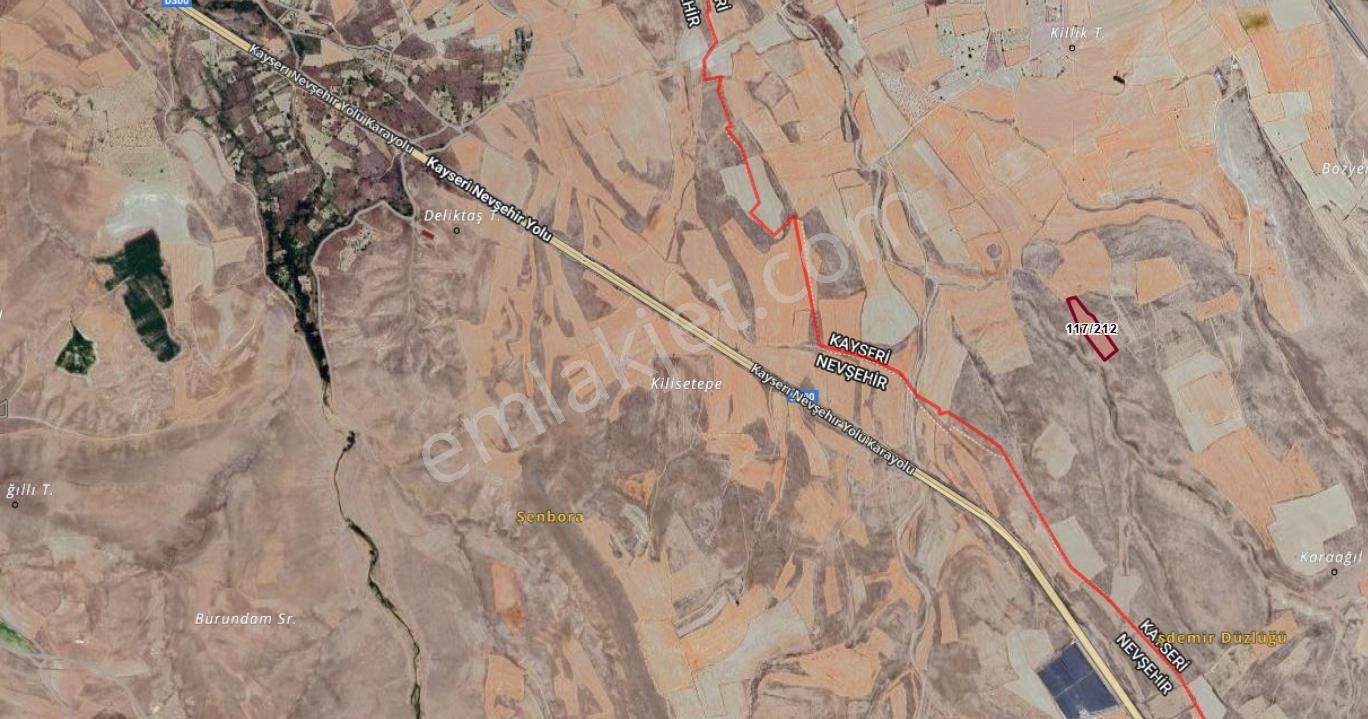 İncesu Karahüyük Köyü 11.489 M² Tarla