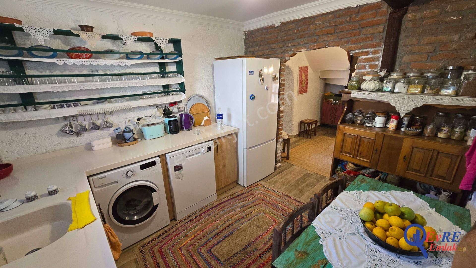 Evre Emlaktan Pelitköyde Benzersiz Müstakil Ev Geniş Bahçeli - Görsel 31