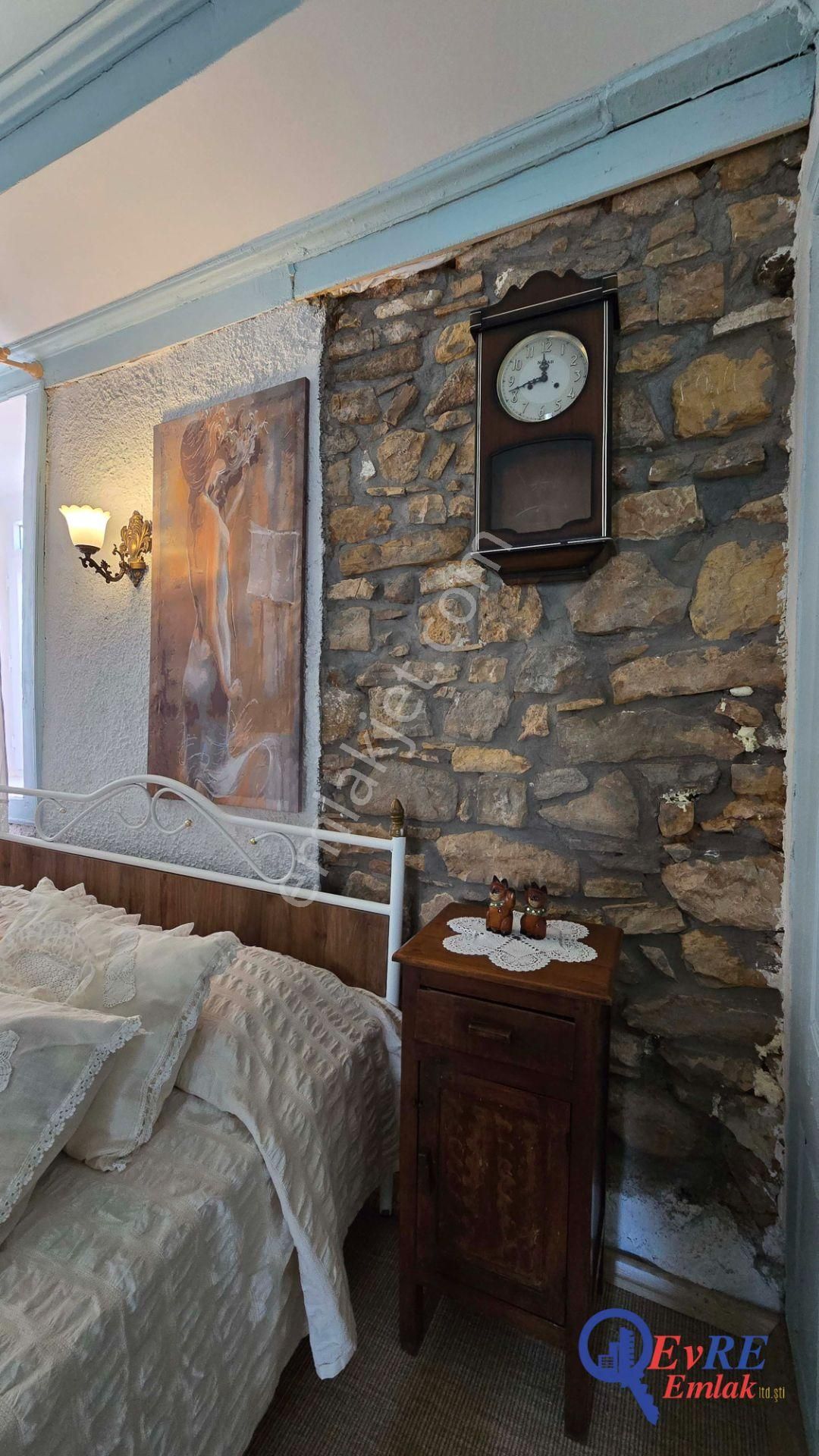 Evre Emlaktan Pelitköyde Benzersiz Müstakil Ev Geniş Bahçeli - Görsel 13