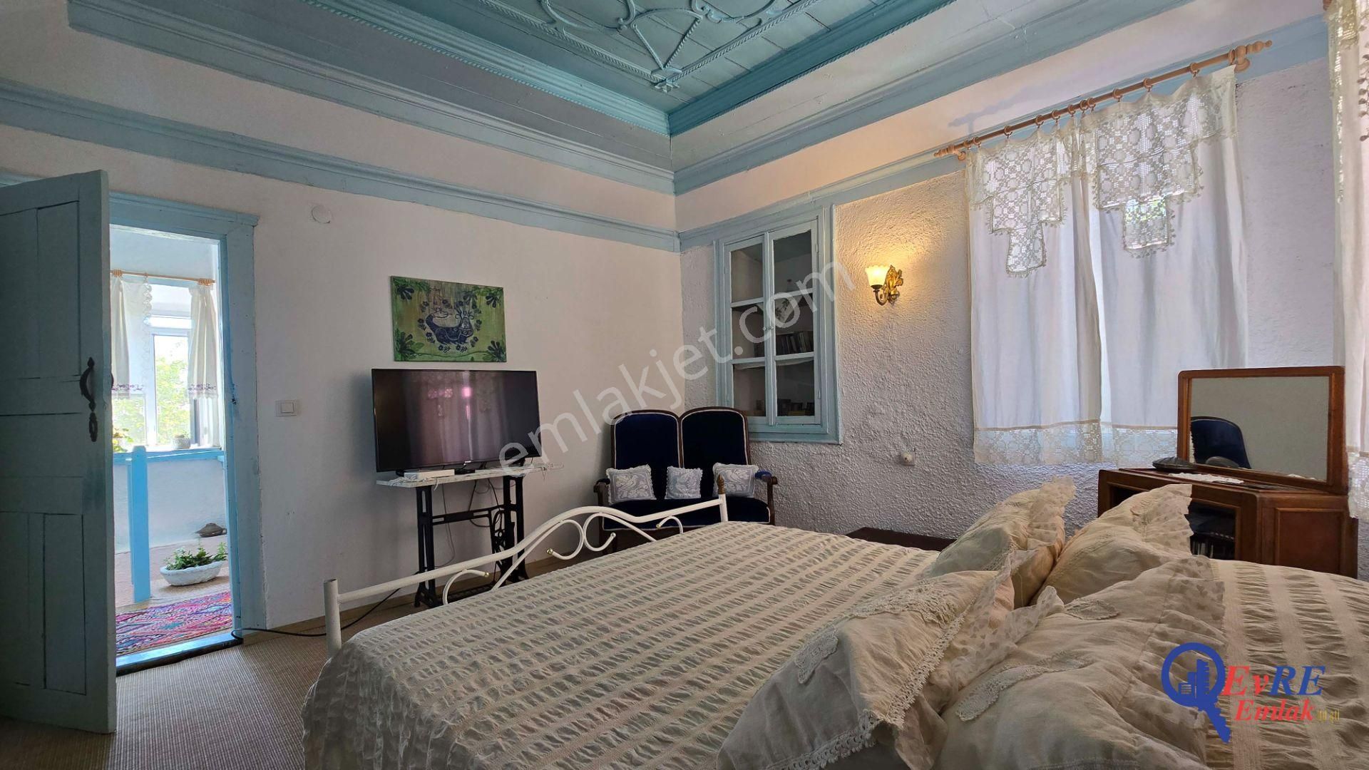 Evre Emlaktan Pelitköyde Benzersiz Müstakil Ev Geniş Bahçeli - Görsel 6