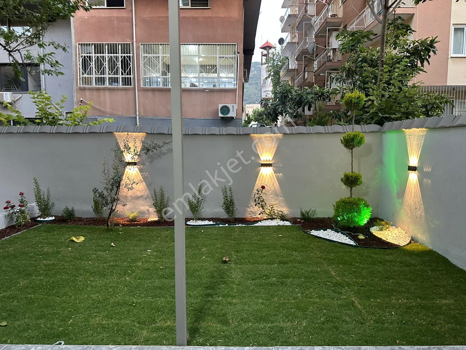 🏡yeni Mahalle Mahallesi 🏡 ✅3+1 110 M2 5 Katlının Zemin Katı ❇️ Açık Mutfak