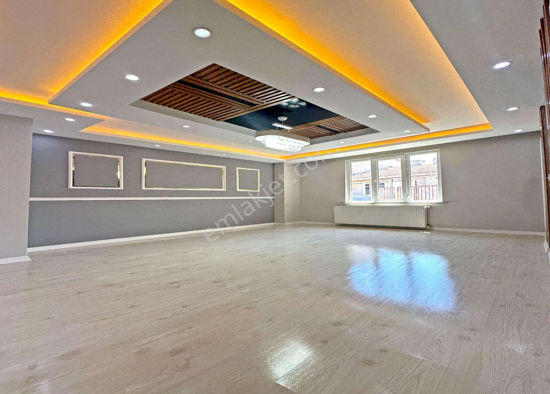 Cadde34 Yapı'dan Full Dekorlu Acil Satılık Çift Mutfaklı, Teraslı Kelepir Dubleks!!!! 3.700.000 Tl
