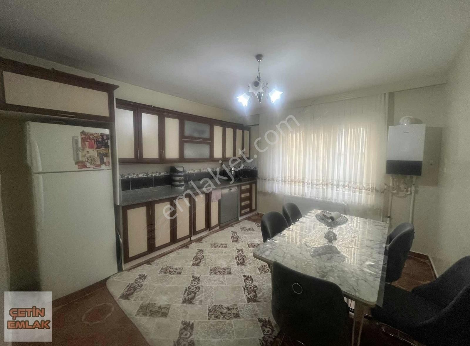 Full Manzaralı Merkezi Konumda Geniş Teraslı Ve Garajlı Bina - Görsel 3