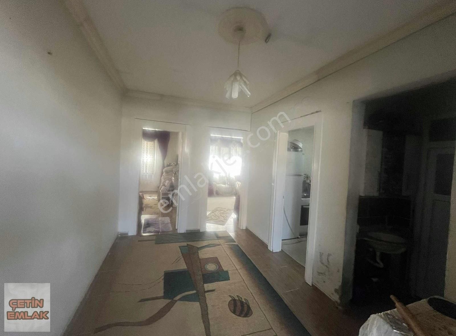 Full Manzaralı Merkezi Konumda Geniş Teraslı Ve Garajlı Bina - Görsel 2