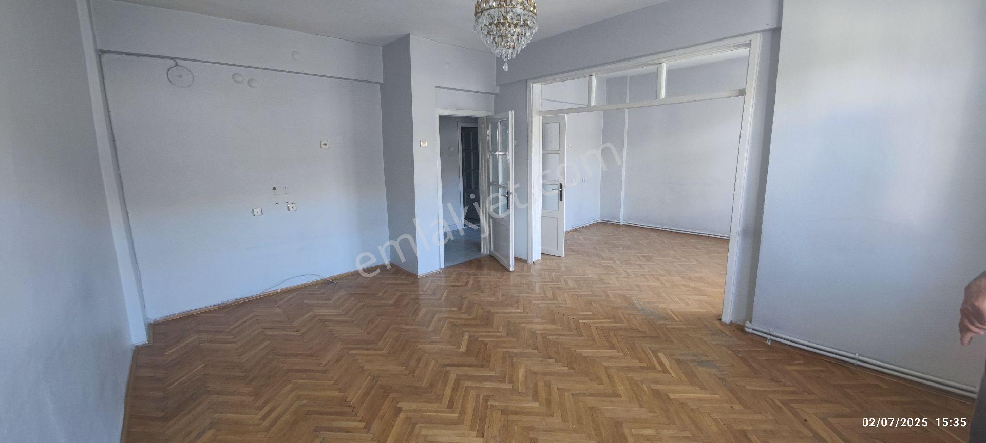 M.paşa 27 Yıllık Sağlam Betonarme Daire - Görsel 13