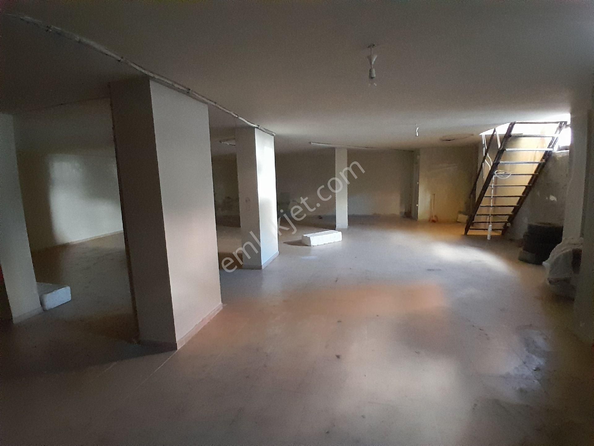 Uğur Çevik'ten Kiralık 150m² Bodrum İnönü Caddesinde - Görsel 13