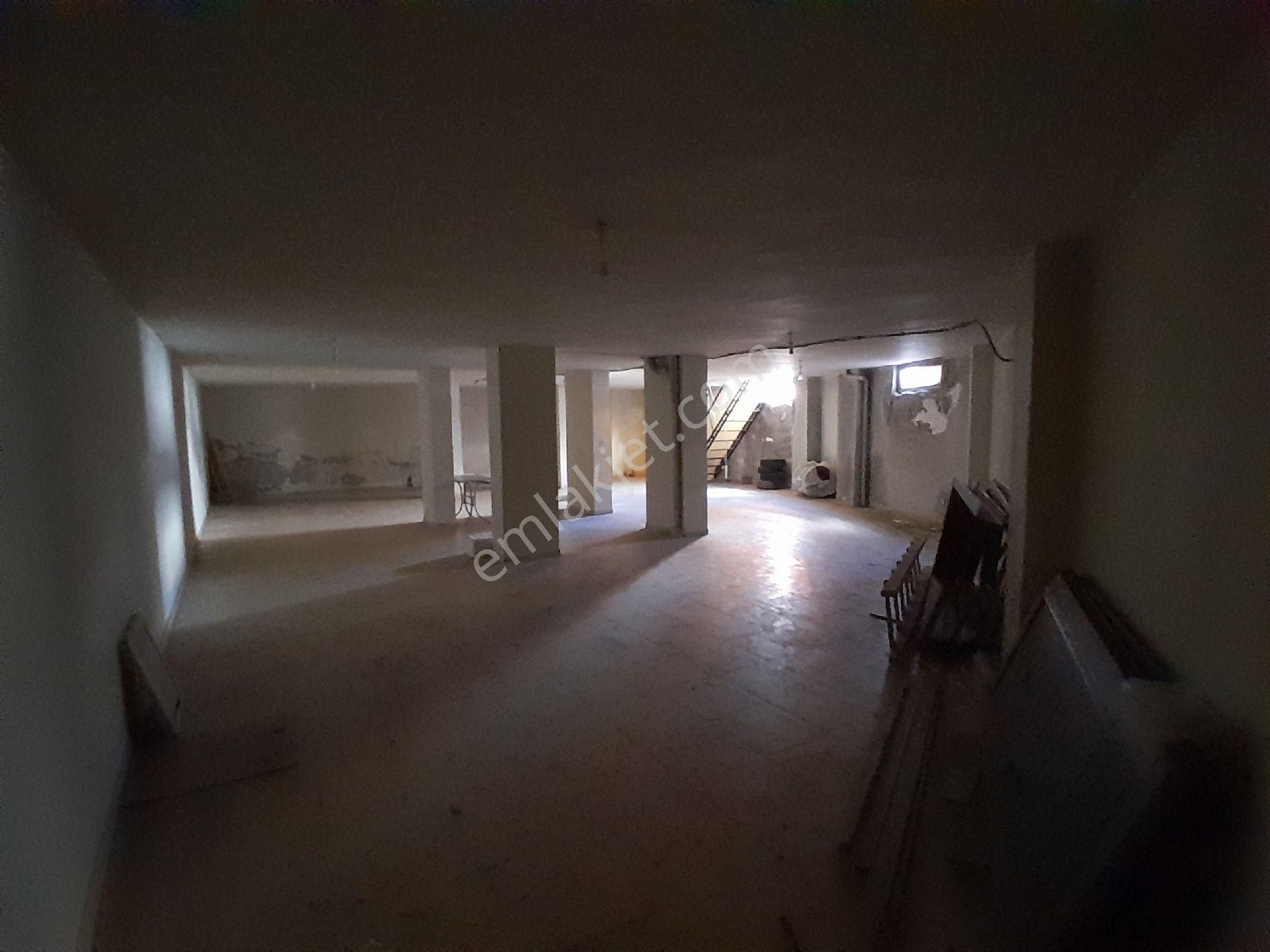 Uğur Çevik'ten Kiralık 150m² Bodrum İnönü Caddesinde - Görsel 9