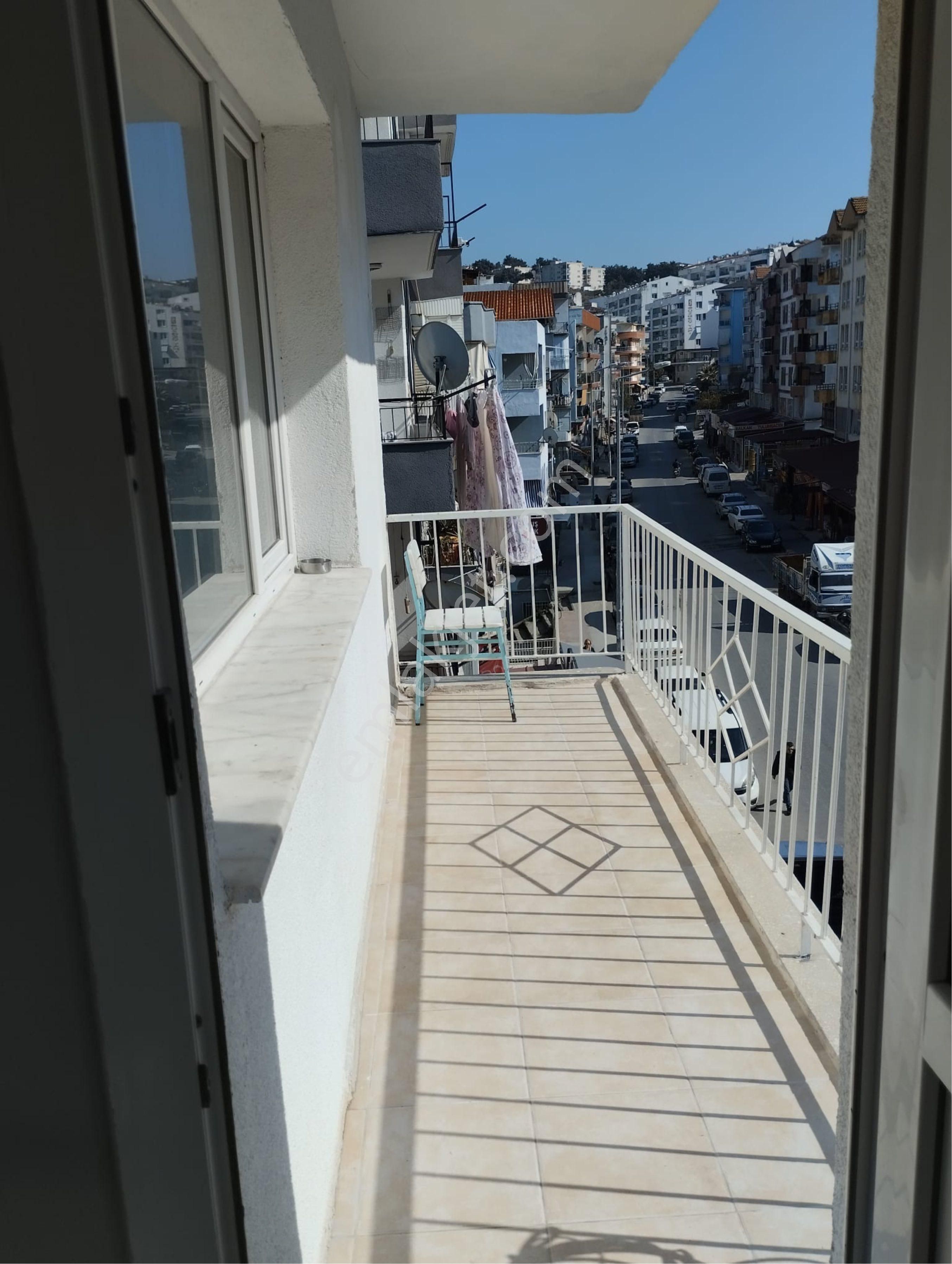 Kuşadası İki Çeşmelik Bölgesinde Satılık 2 +1 Satılık Dairemiz Bulunmaktadır